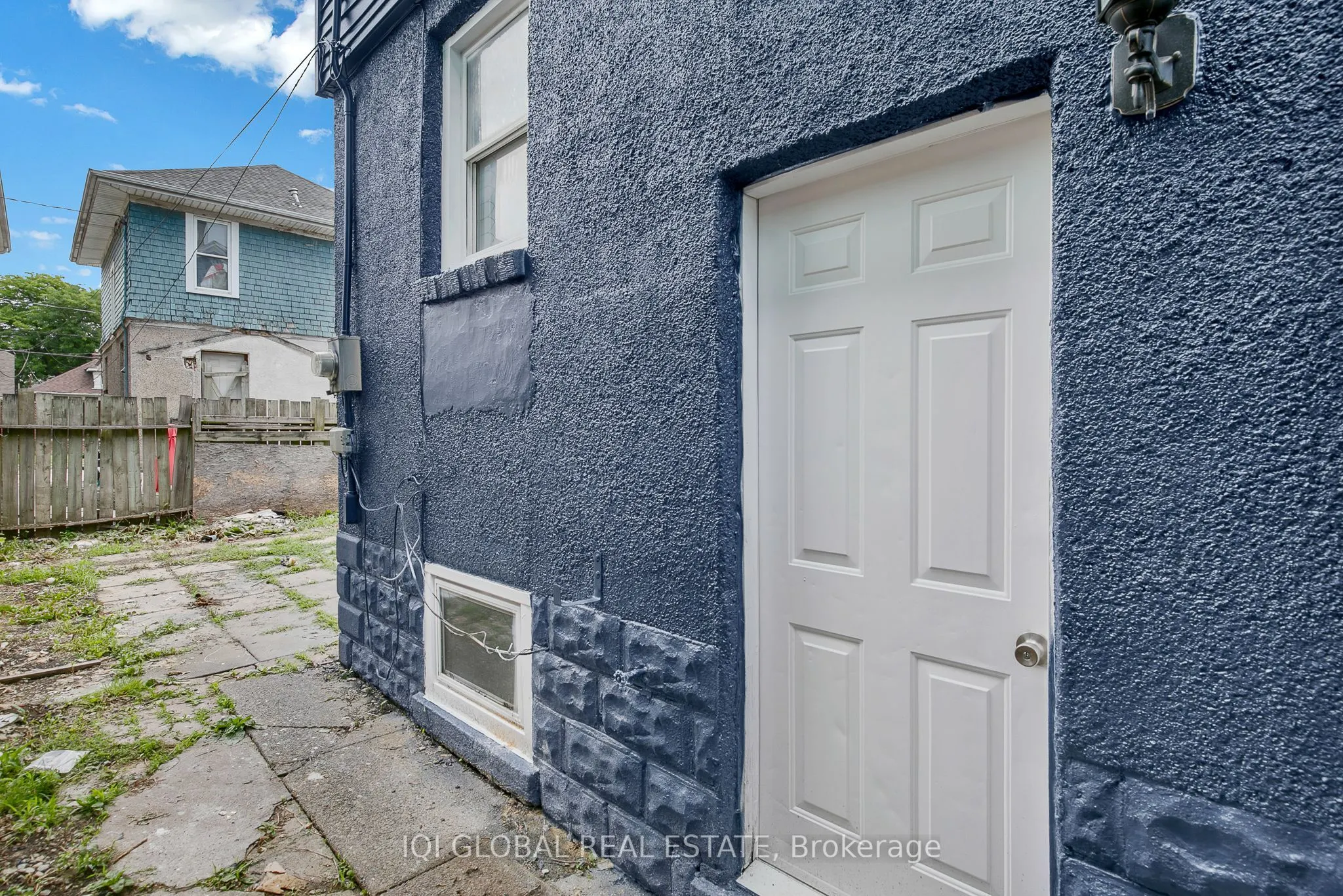 1108 Wellington Avenue