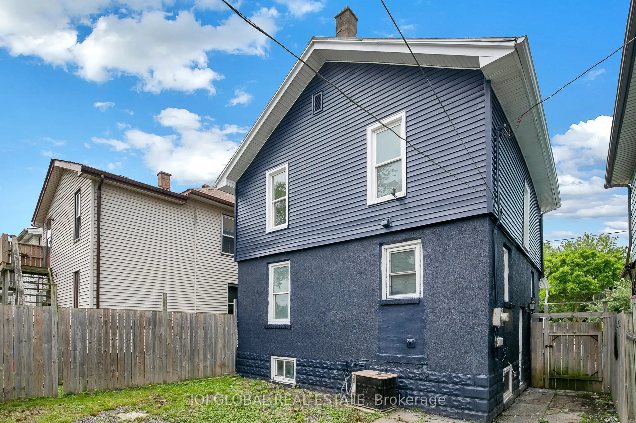 1108 Wellington Avenue