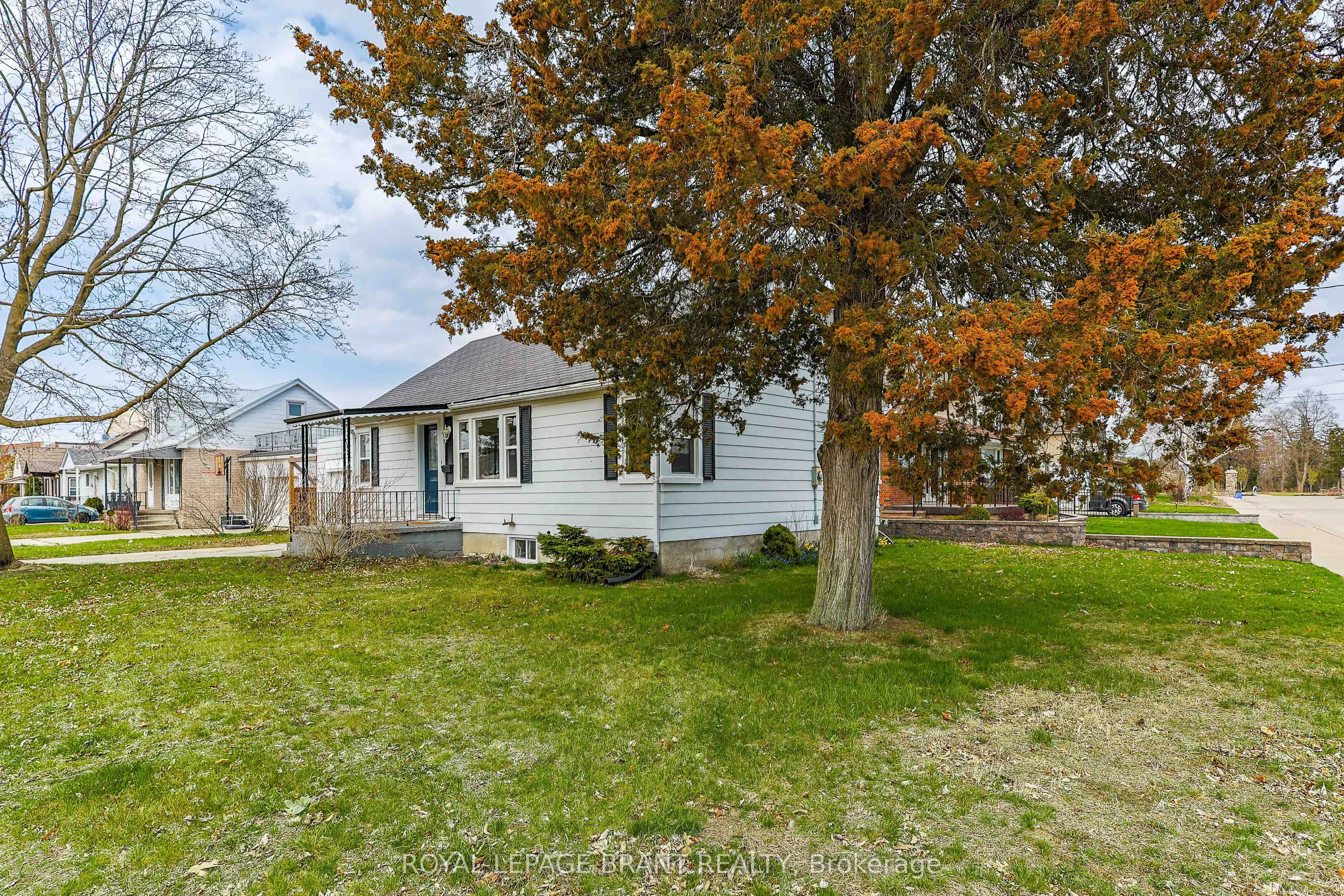 17 Hardy Avenue