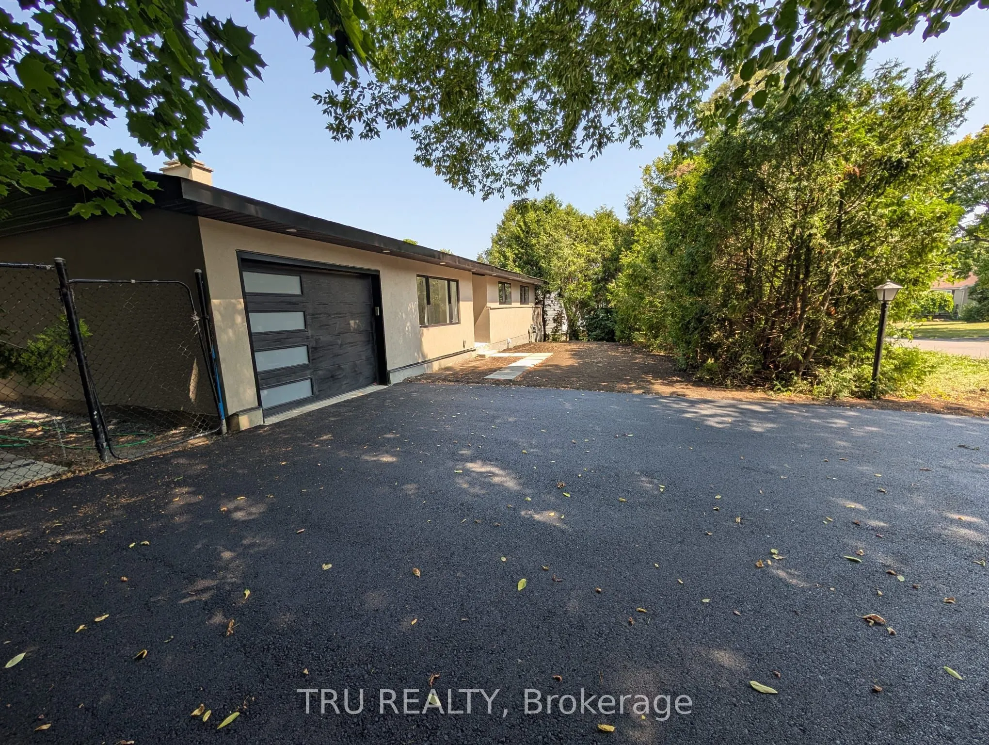 39 Sunnycrest Drive