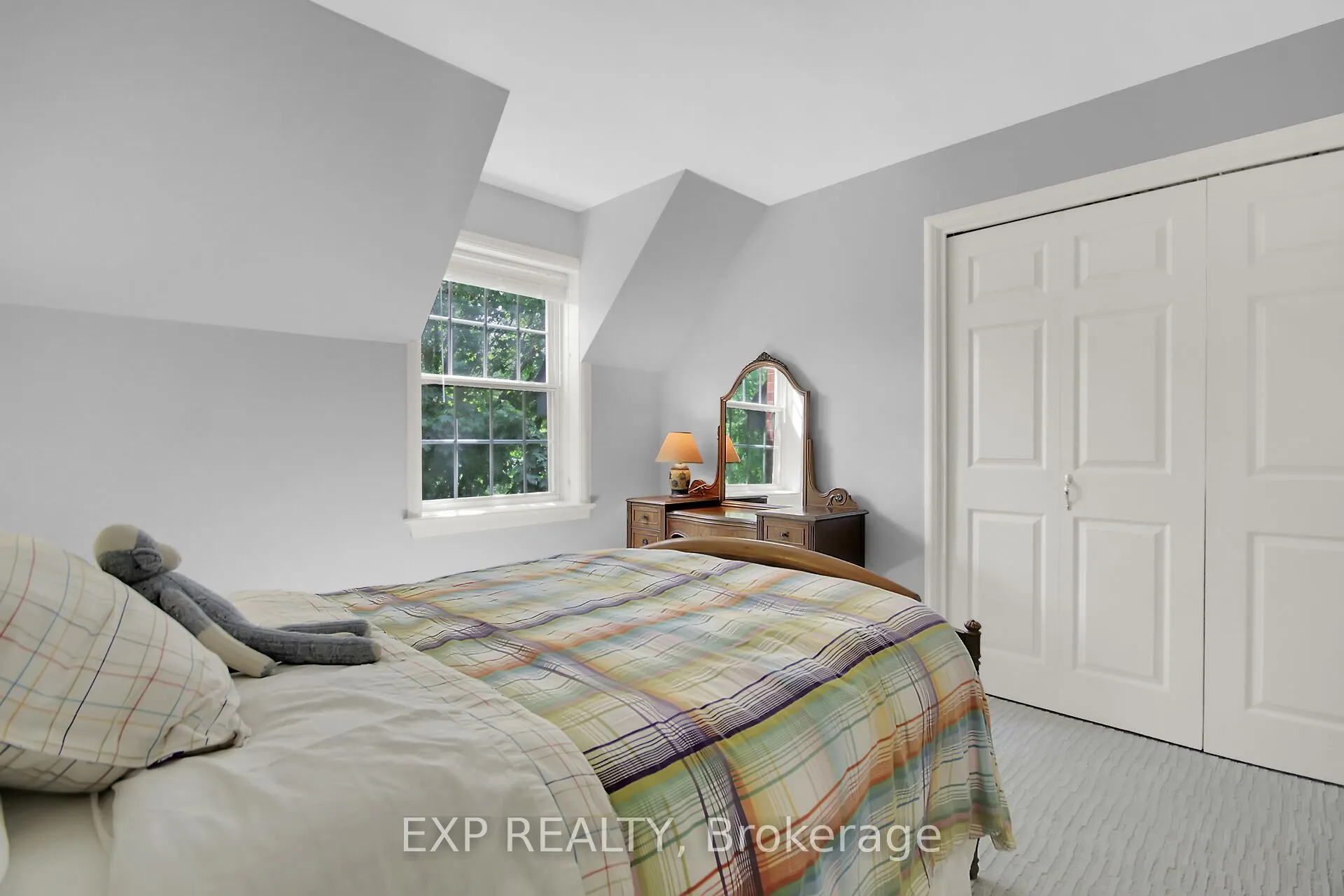 3554 Vaughan Side Road