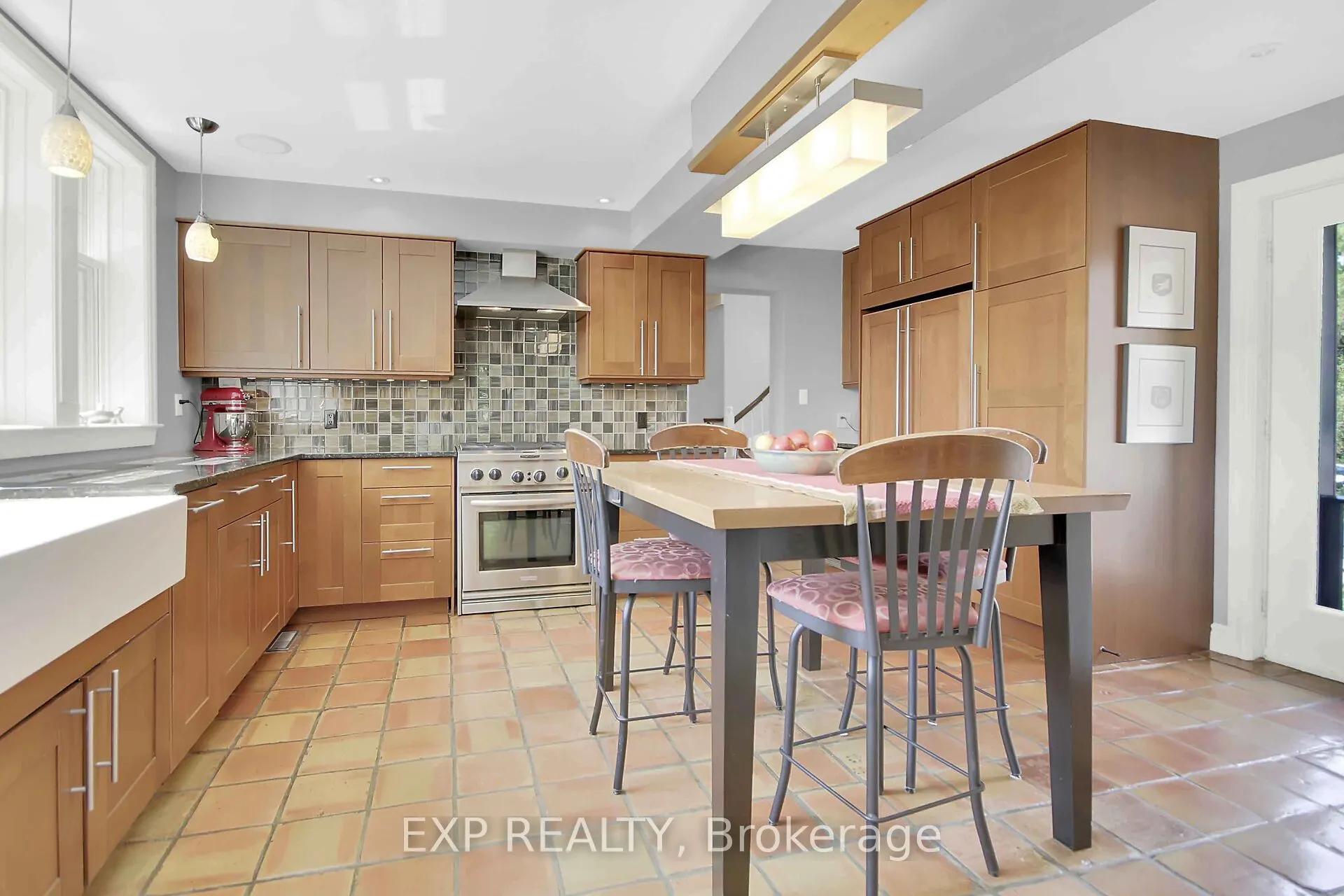 3554 Vaughan Side Road