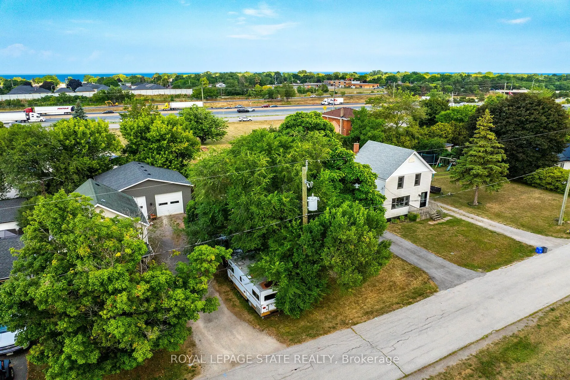 6 Lincoln Avenue