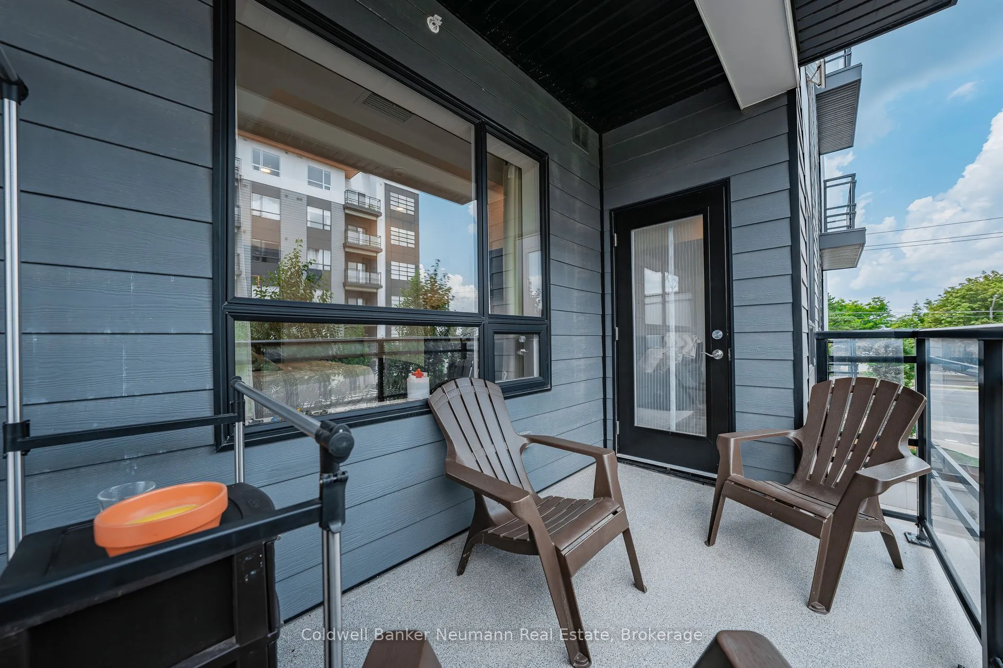 247 Northfield Drive E, #210