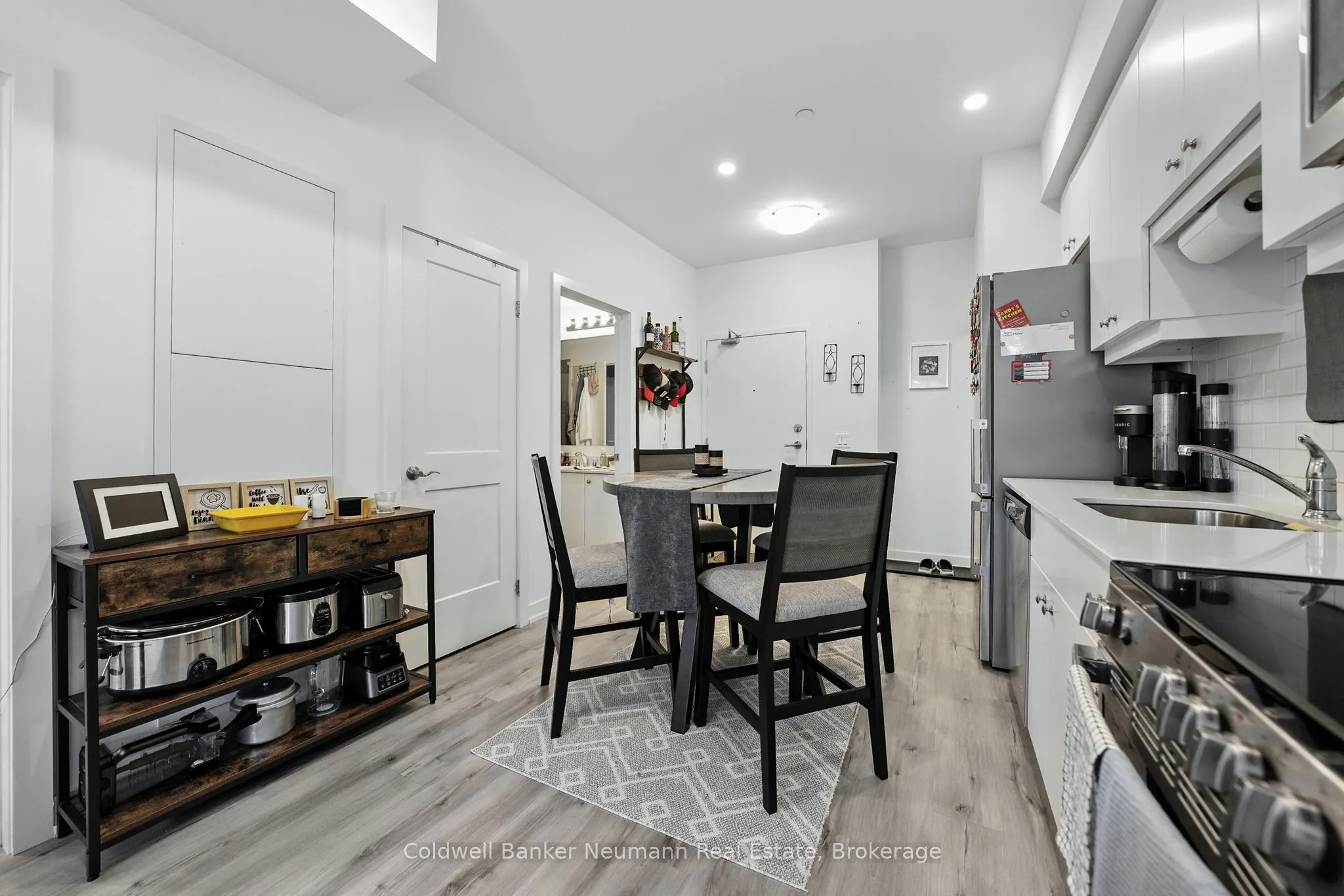 247 Northfield Drive E, #210