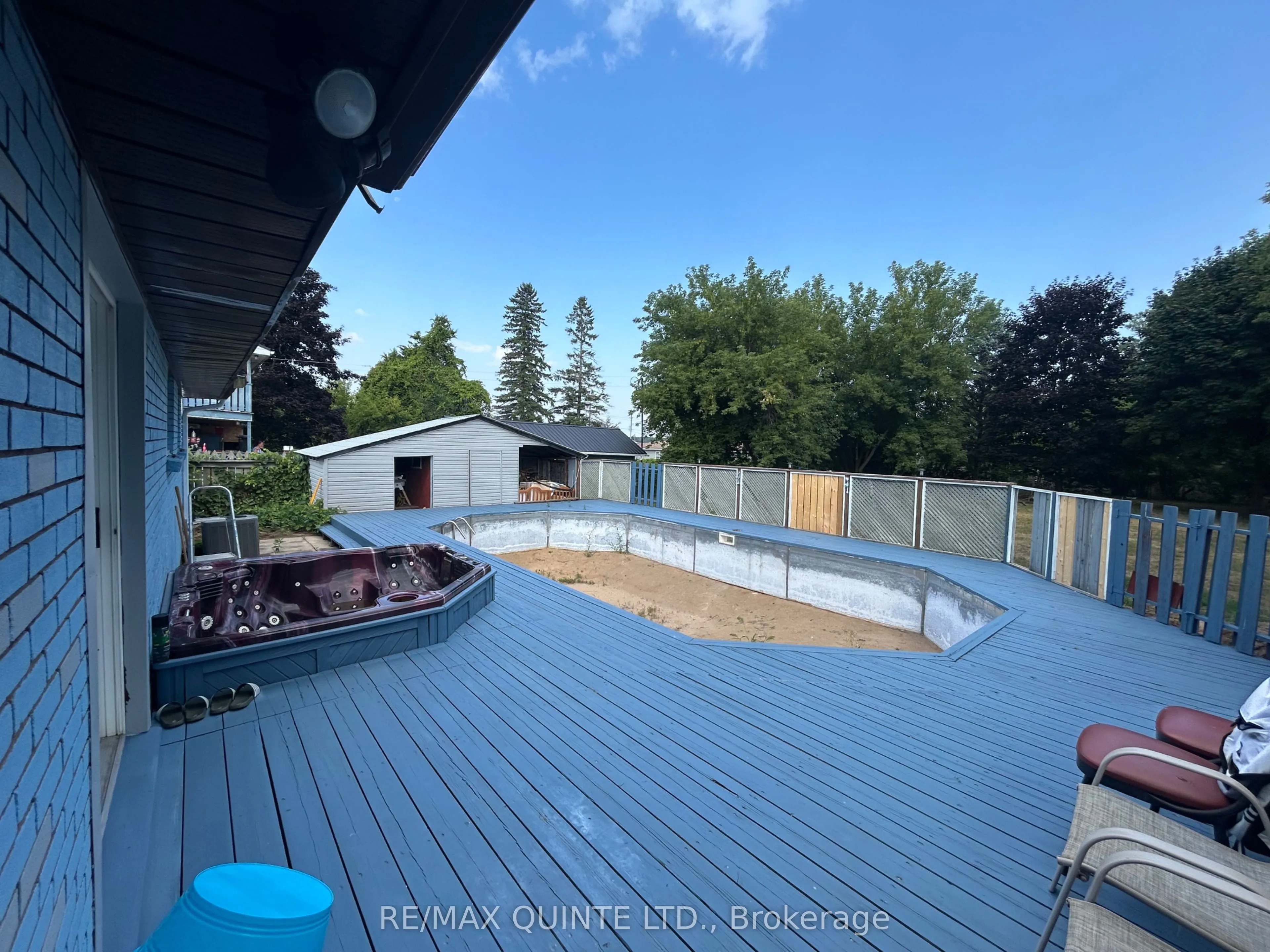 17 Quinte Road