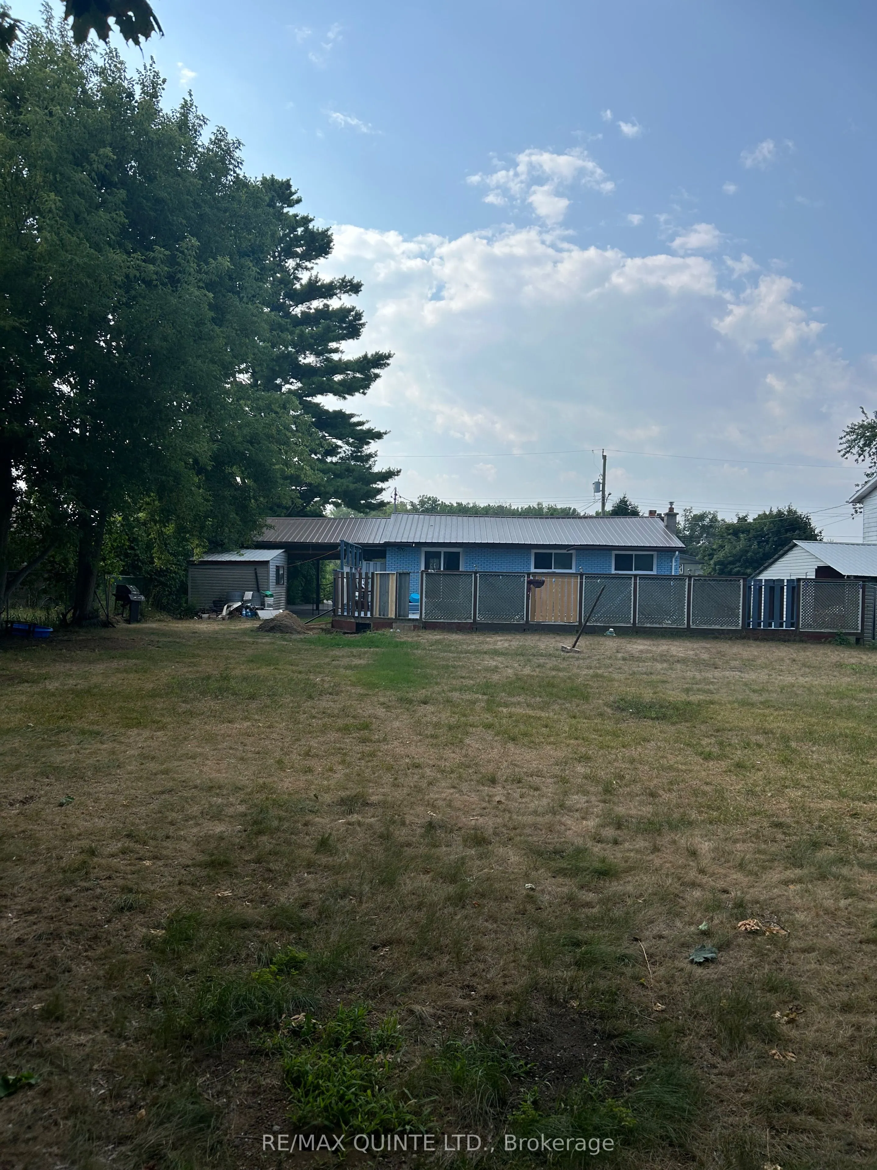 17 Quinte Road