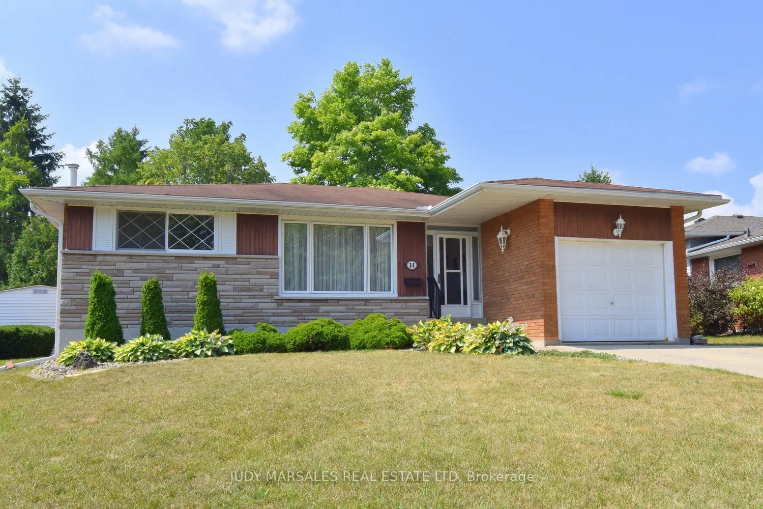 14 Hilltop Place