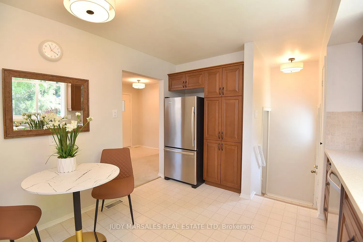 14 Hilltop Place