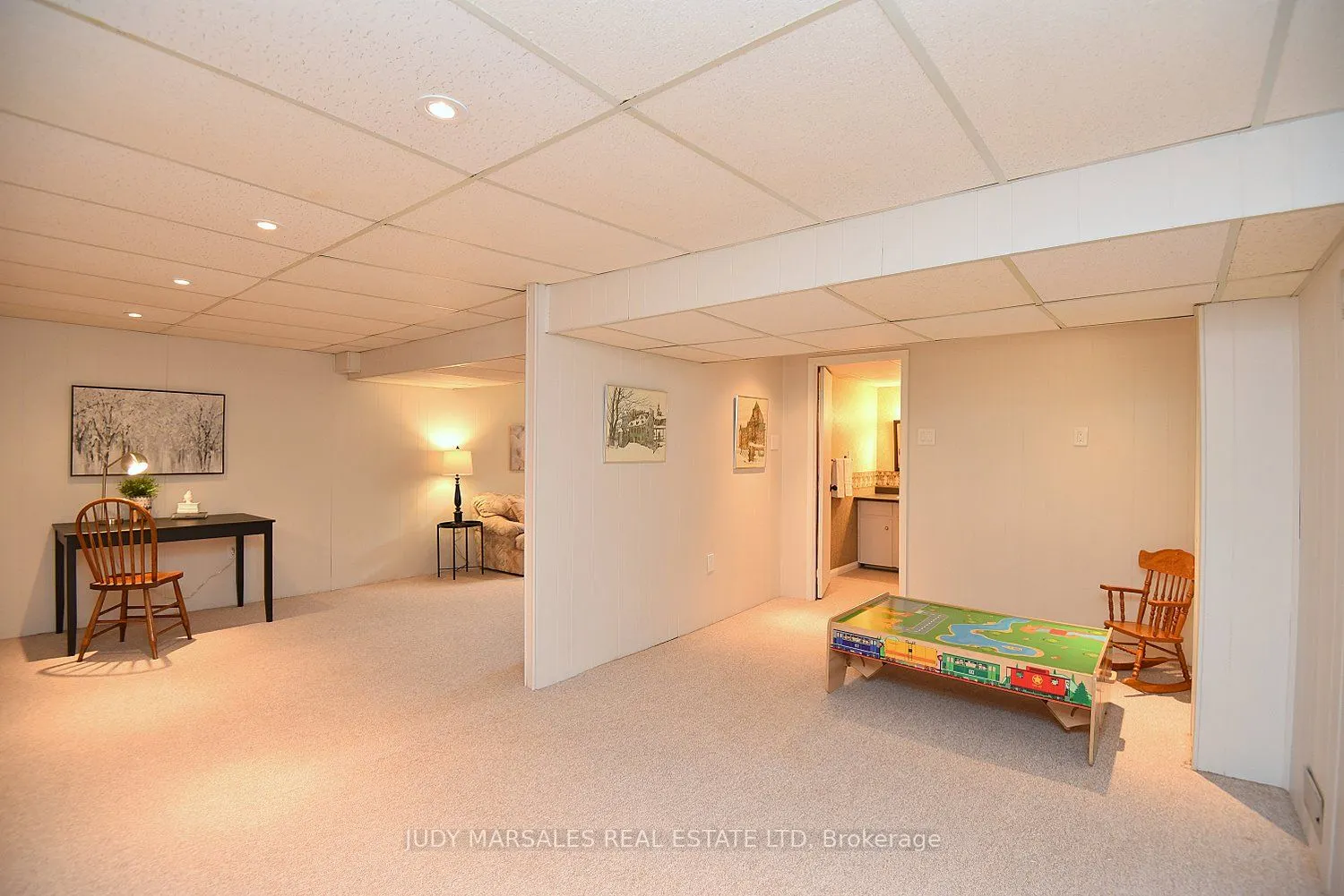 14 Hilltop Place