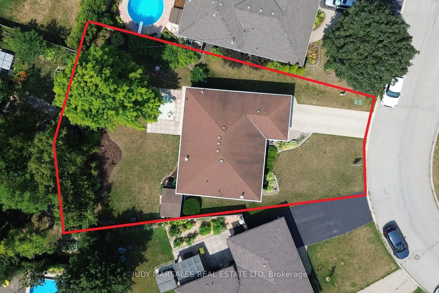 14 Hilltop Place