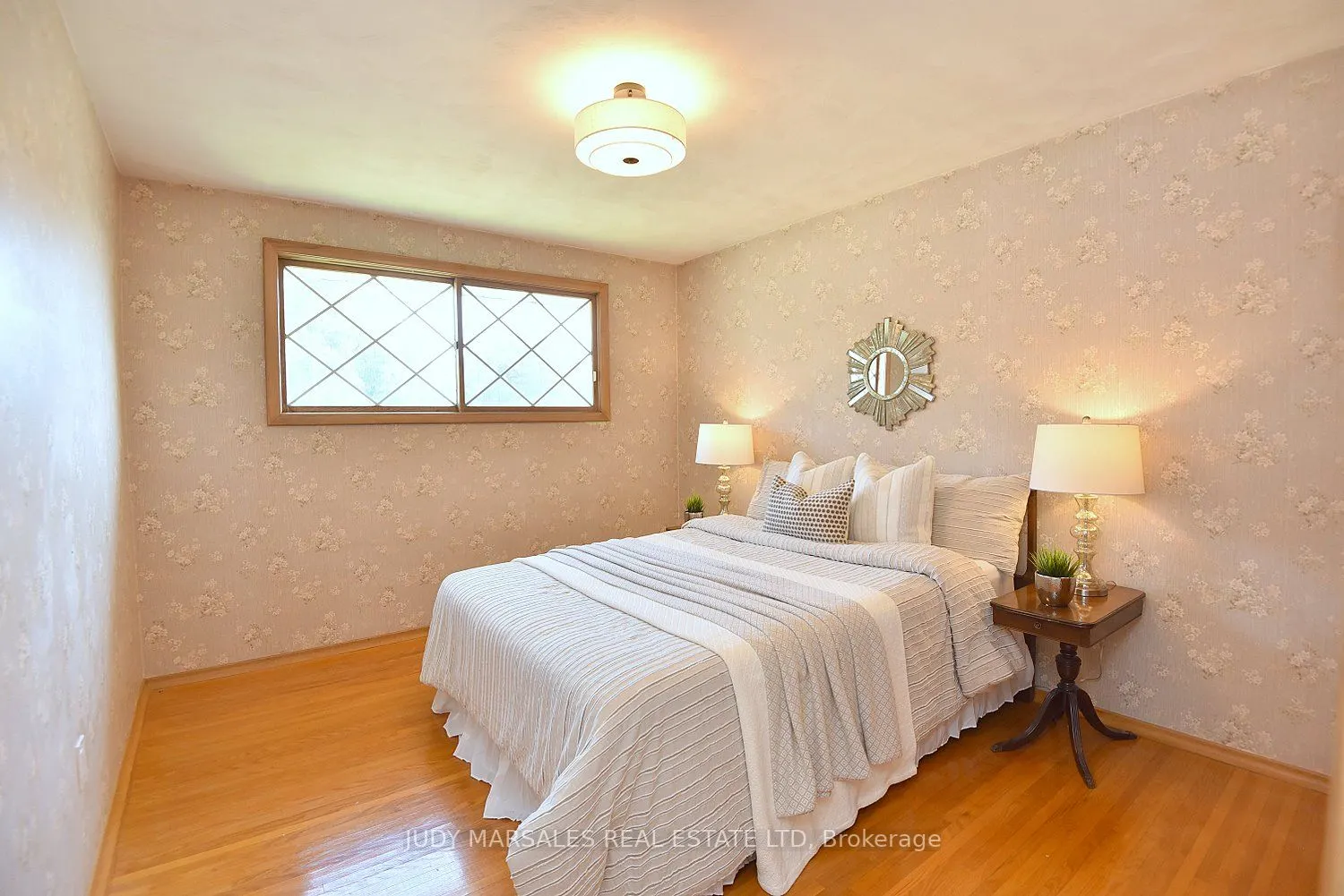 14 Hilltop Place