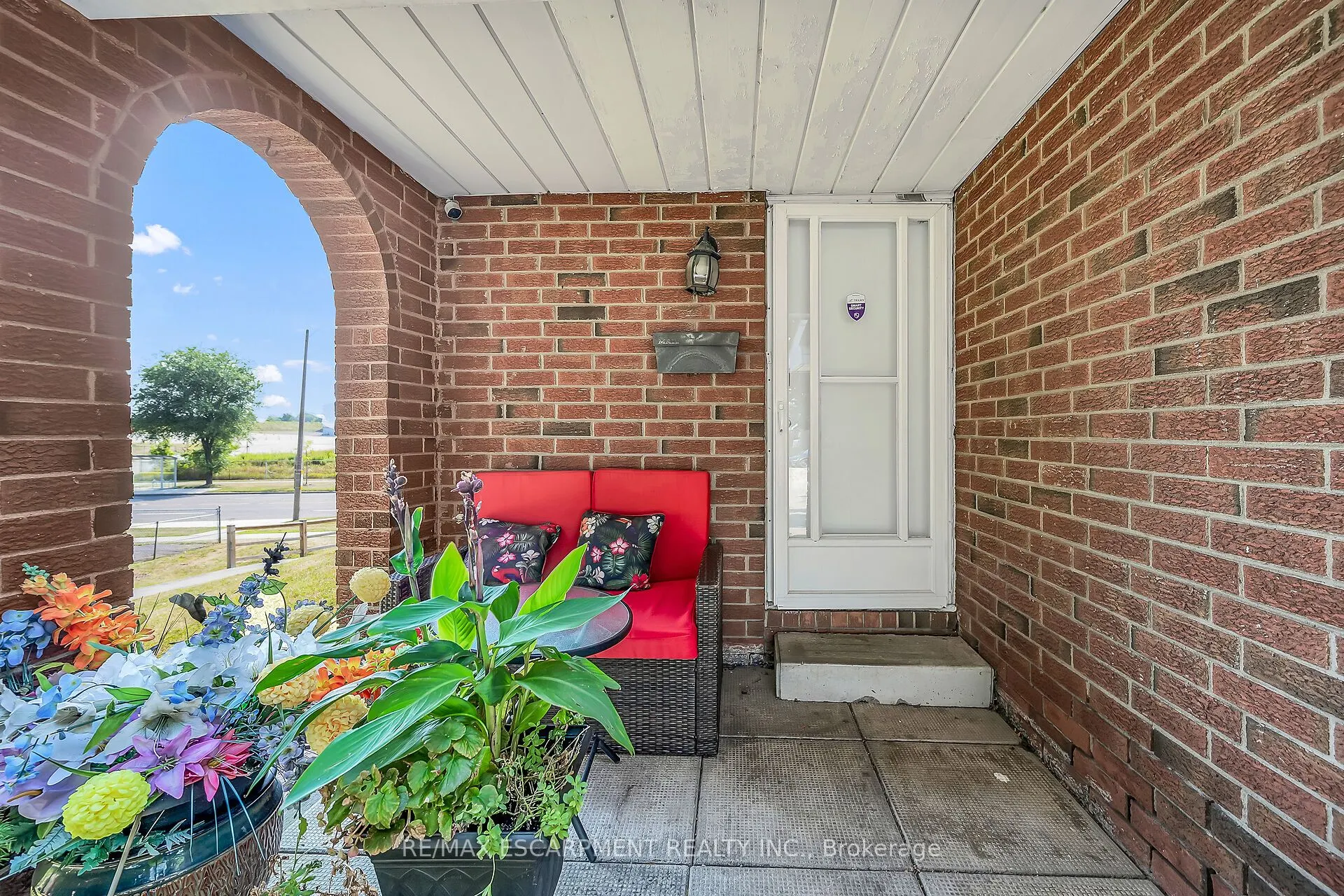 25 Redbury Street, #18