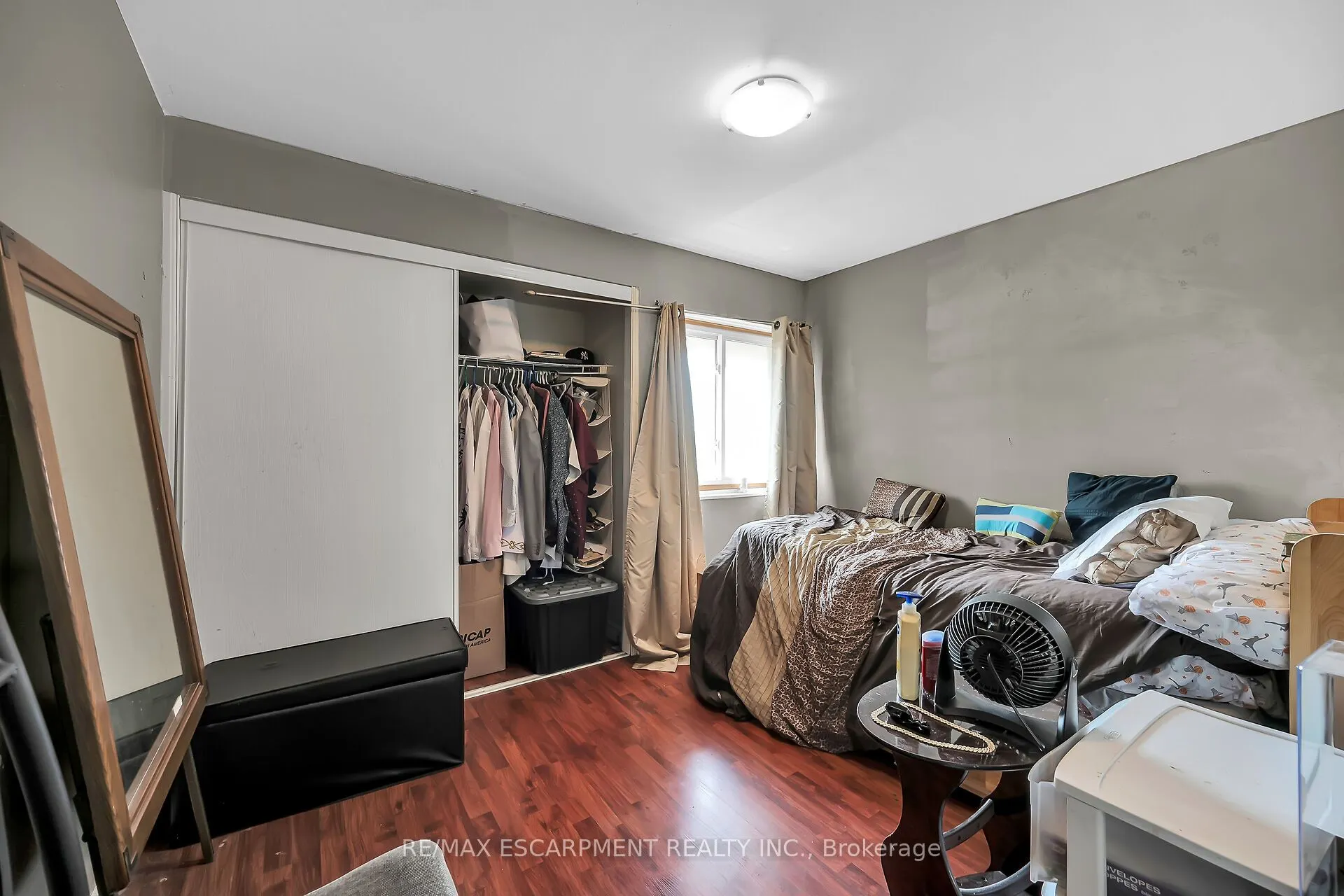 25 Redbury Street, #18