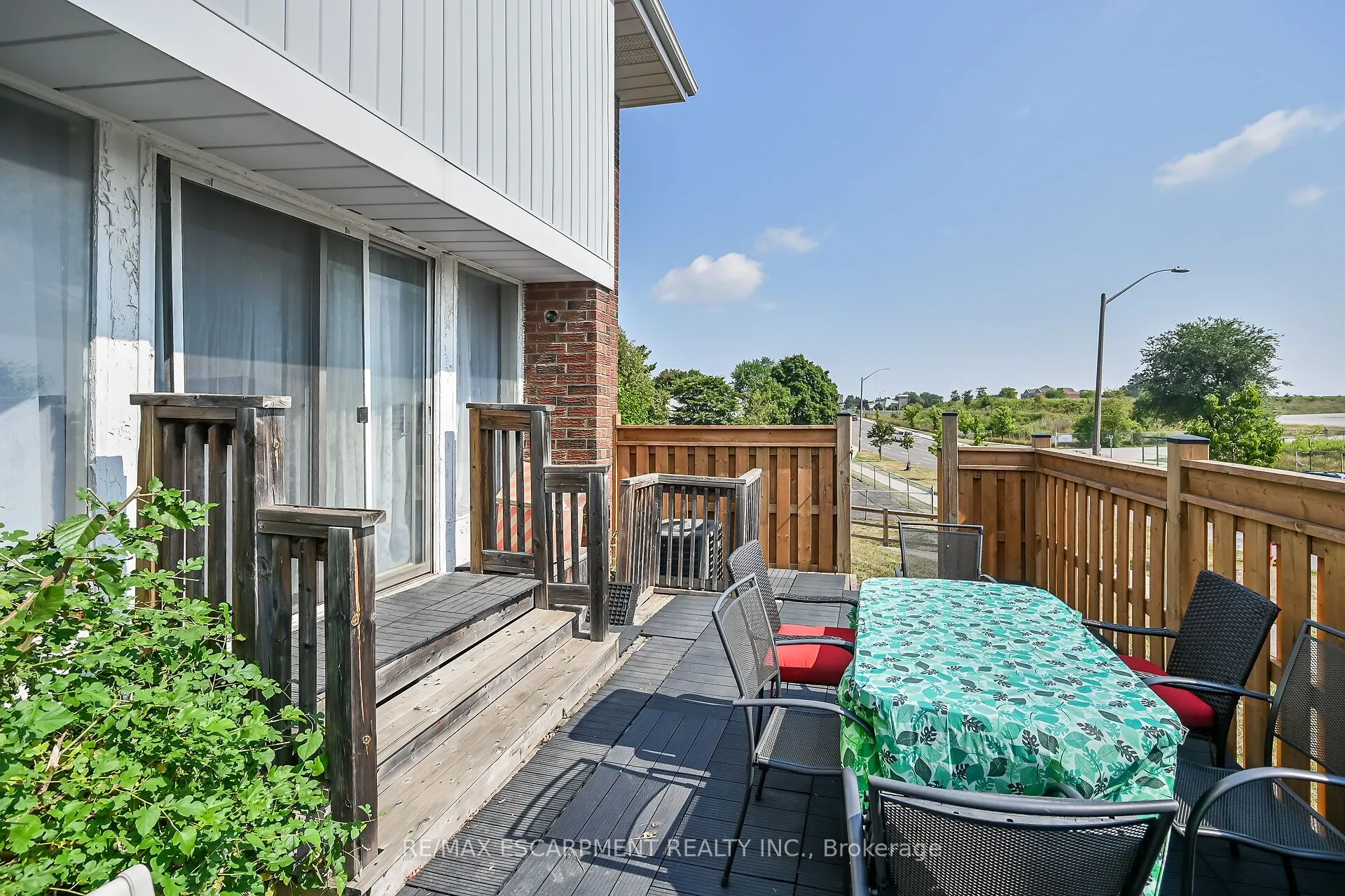 25 Redbury Street, #18