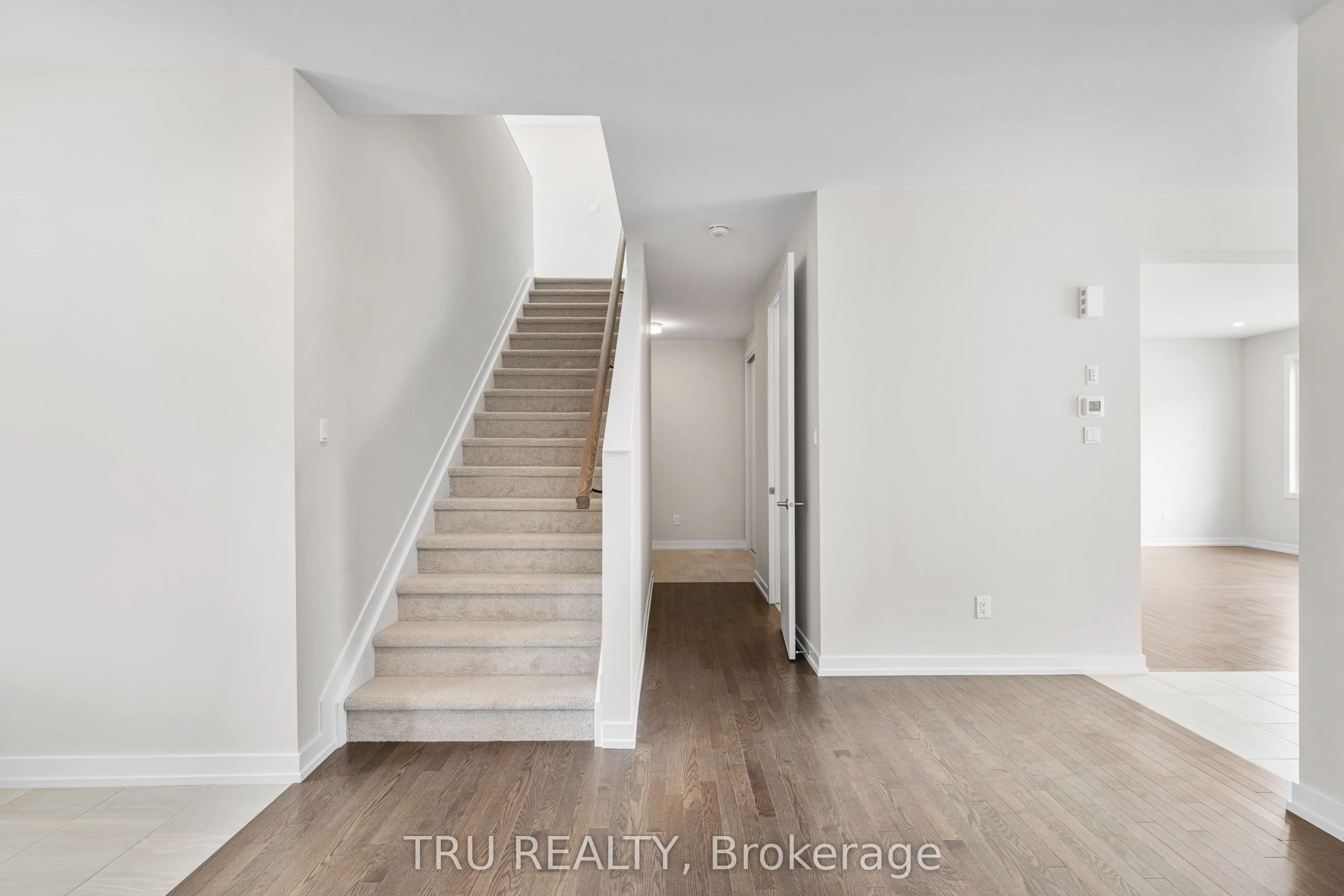 947 Seagrave Lane