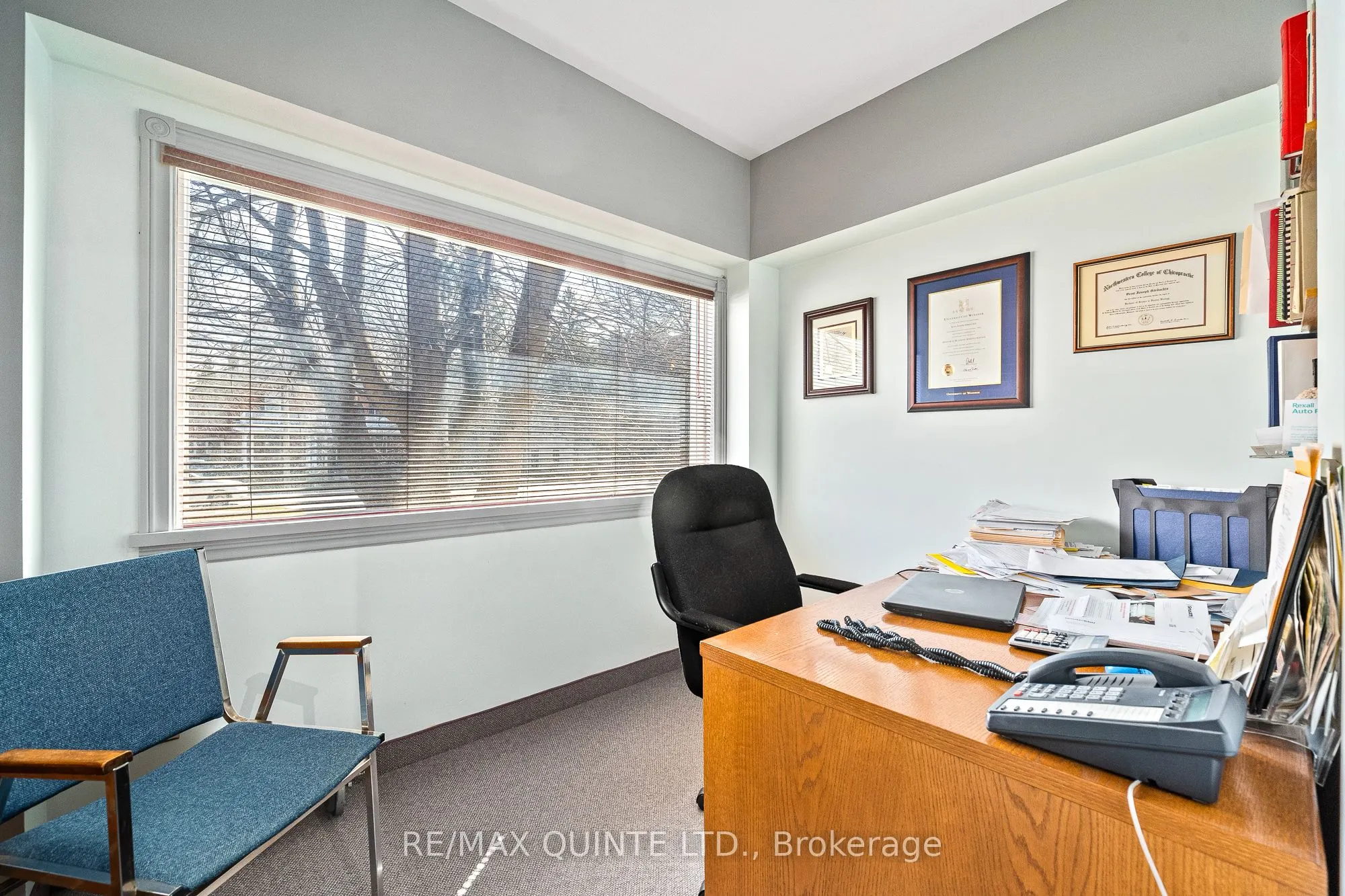 156 Bridge Street E
