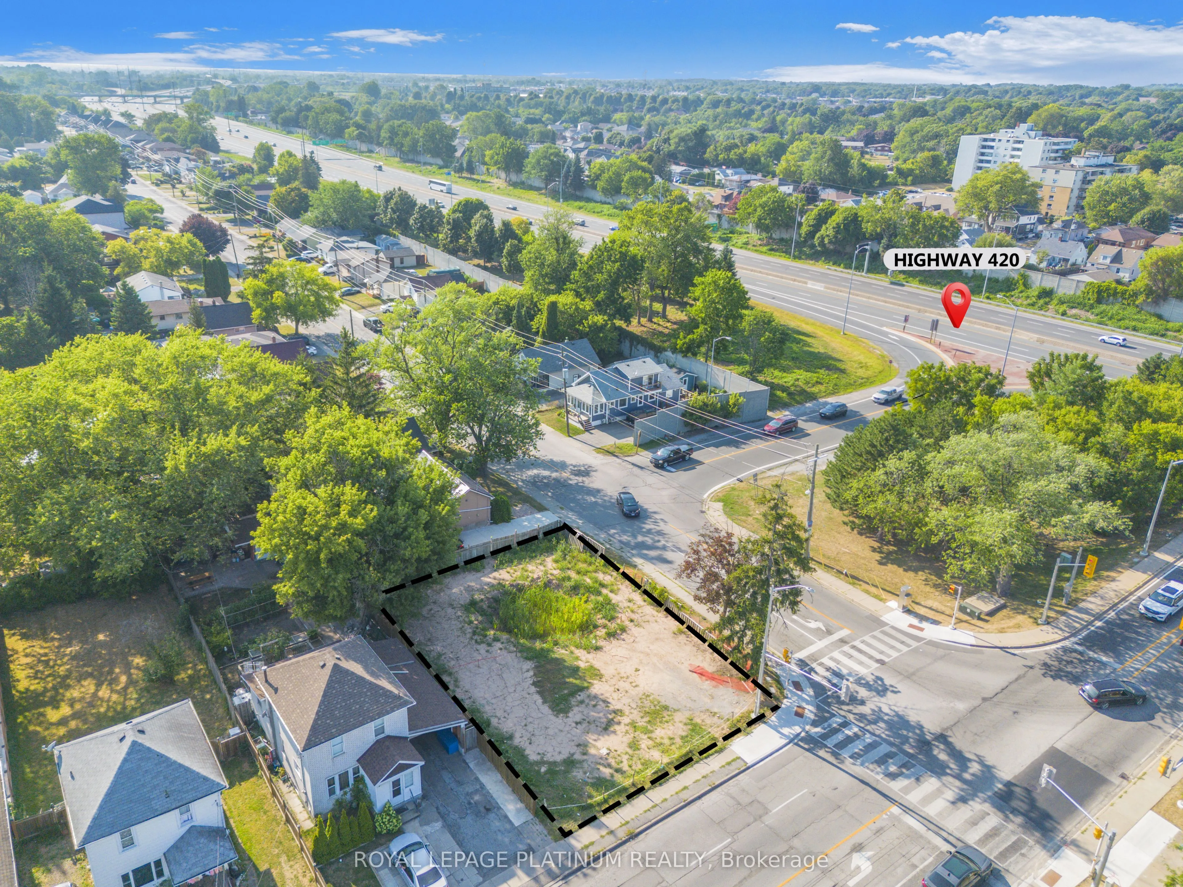 5475 Drummond Road