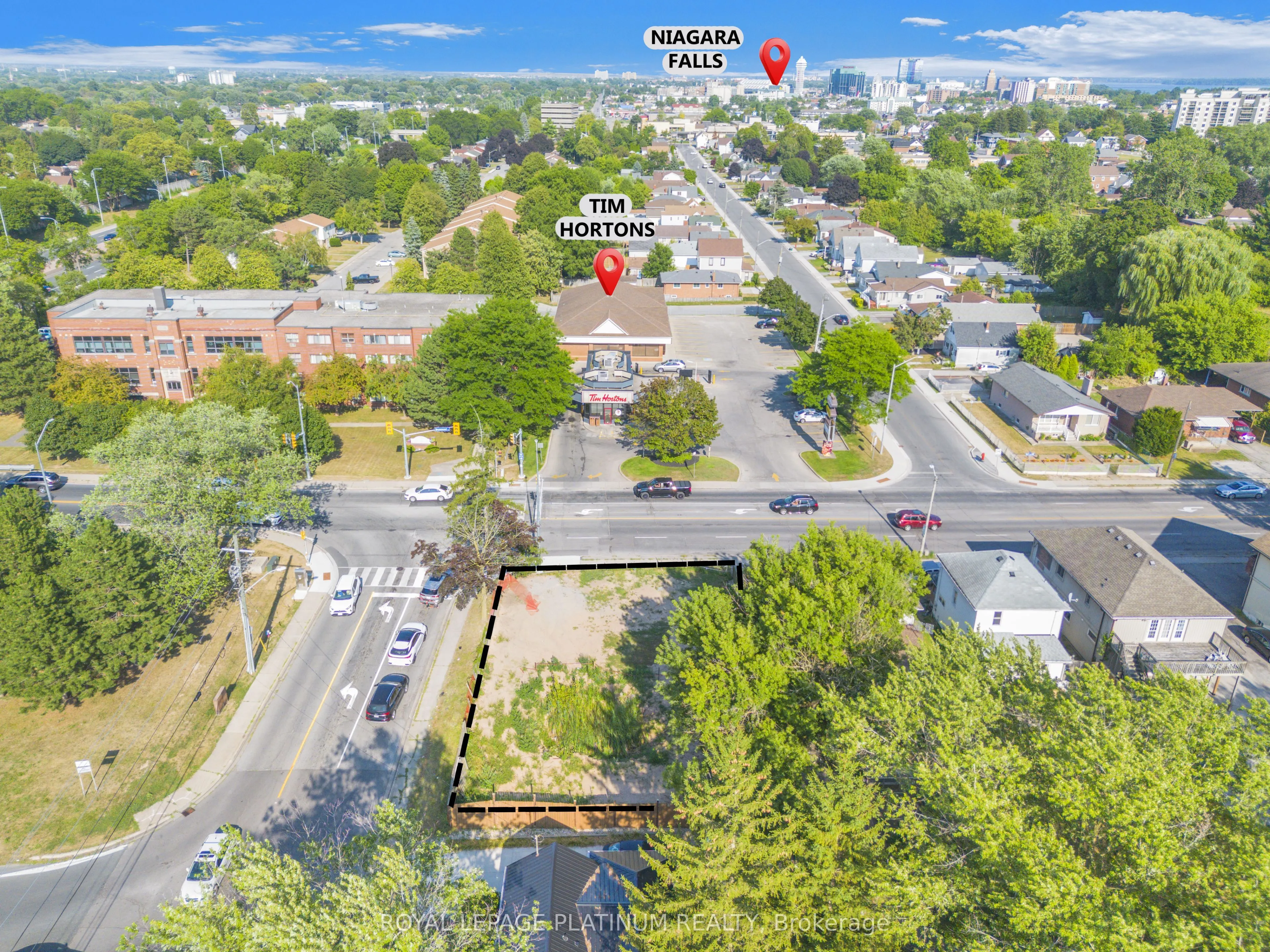 5475 Drummond Road