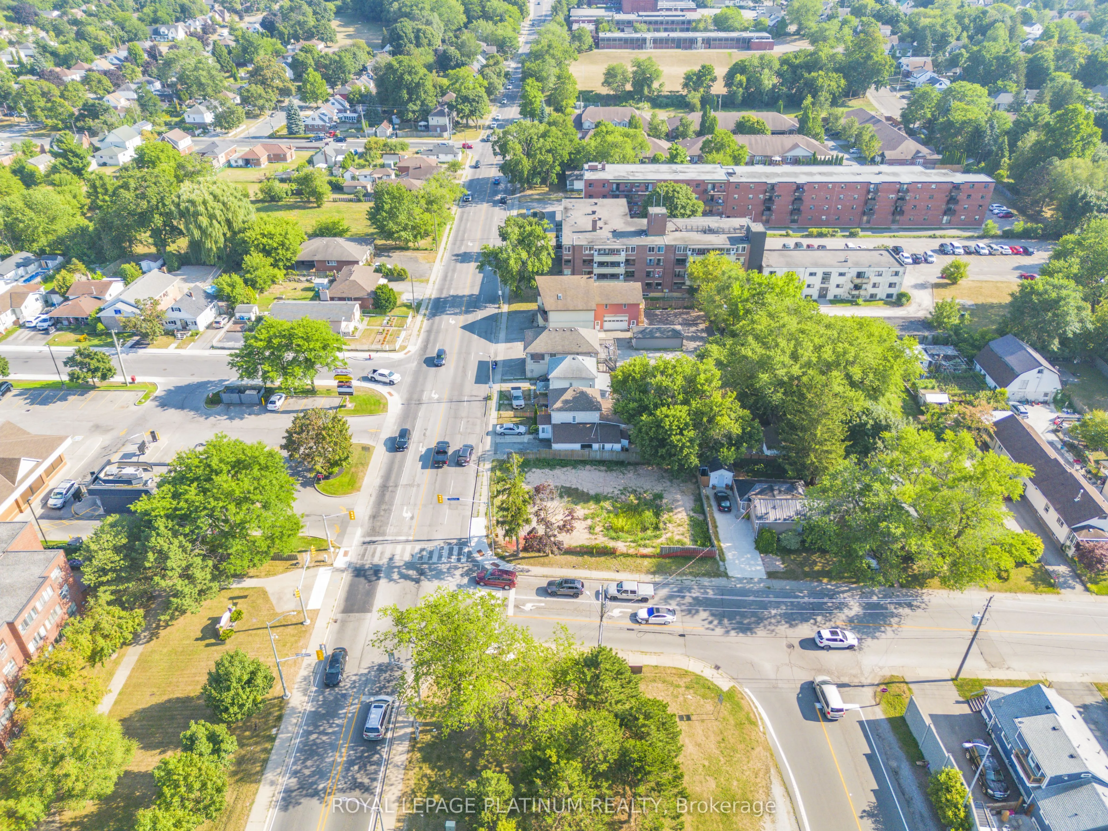 5475 Drummond Road