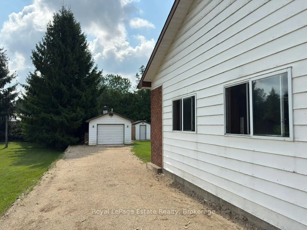 110 Wendy Lane