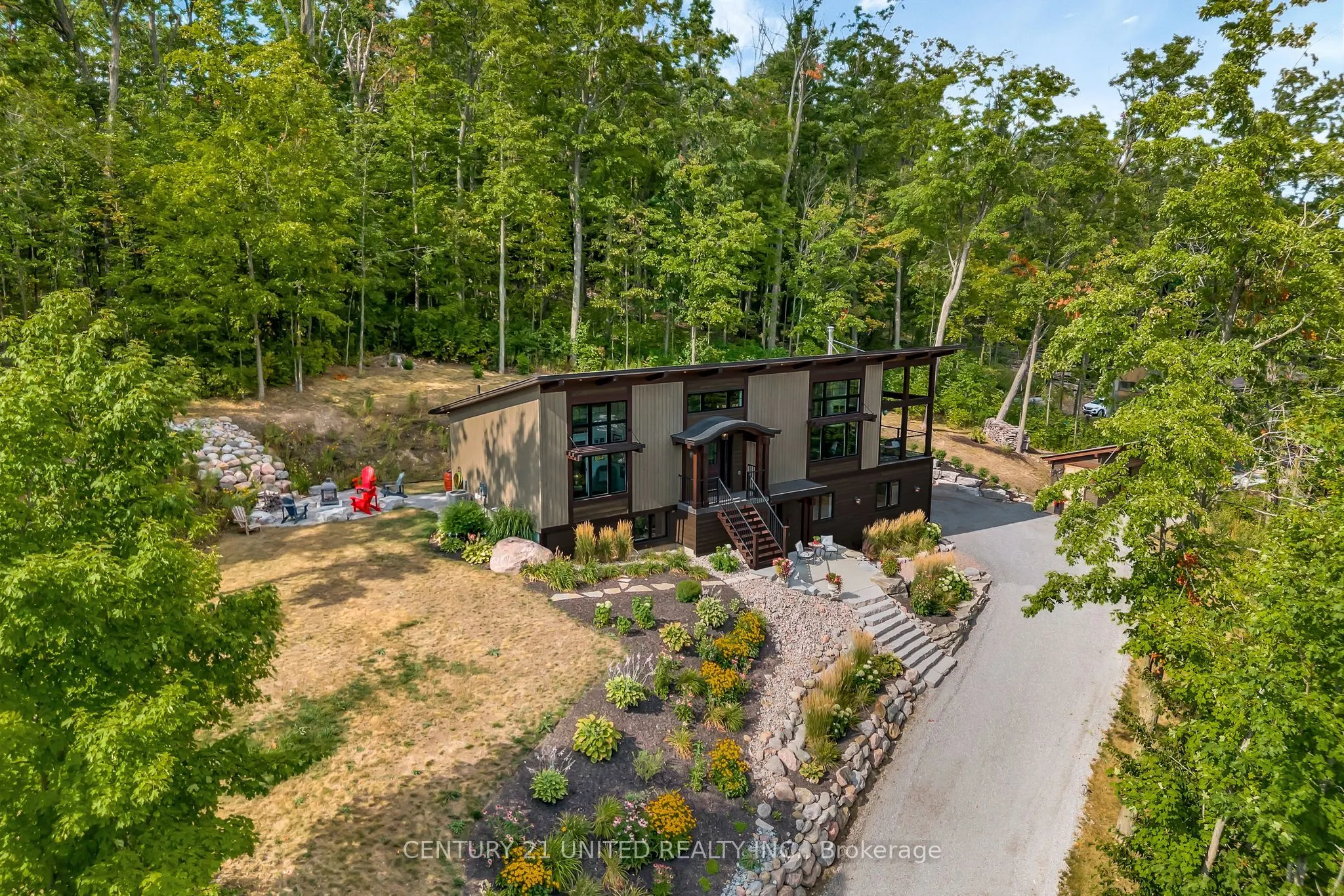 72 Darling Drive