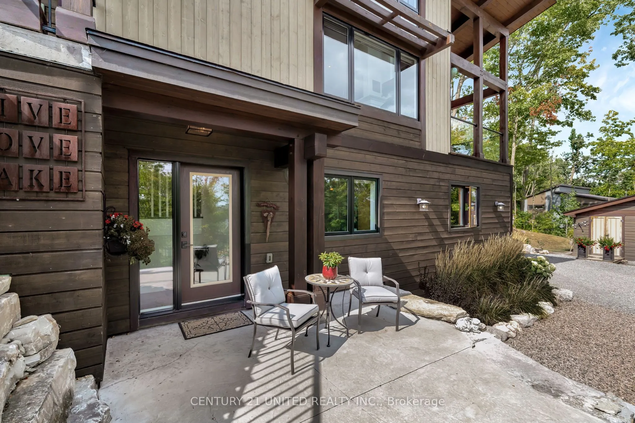 72 Darling Drive