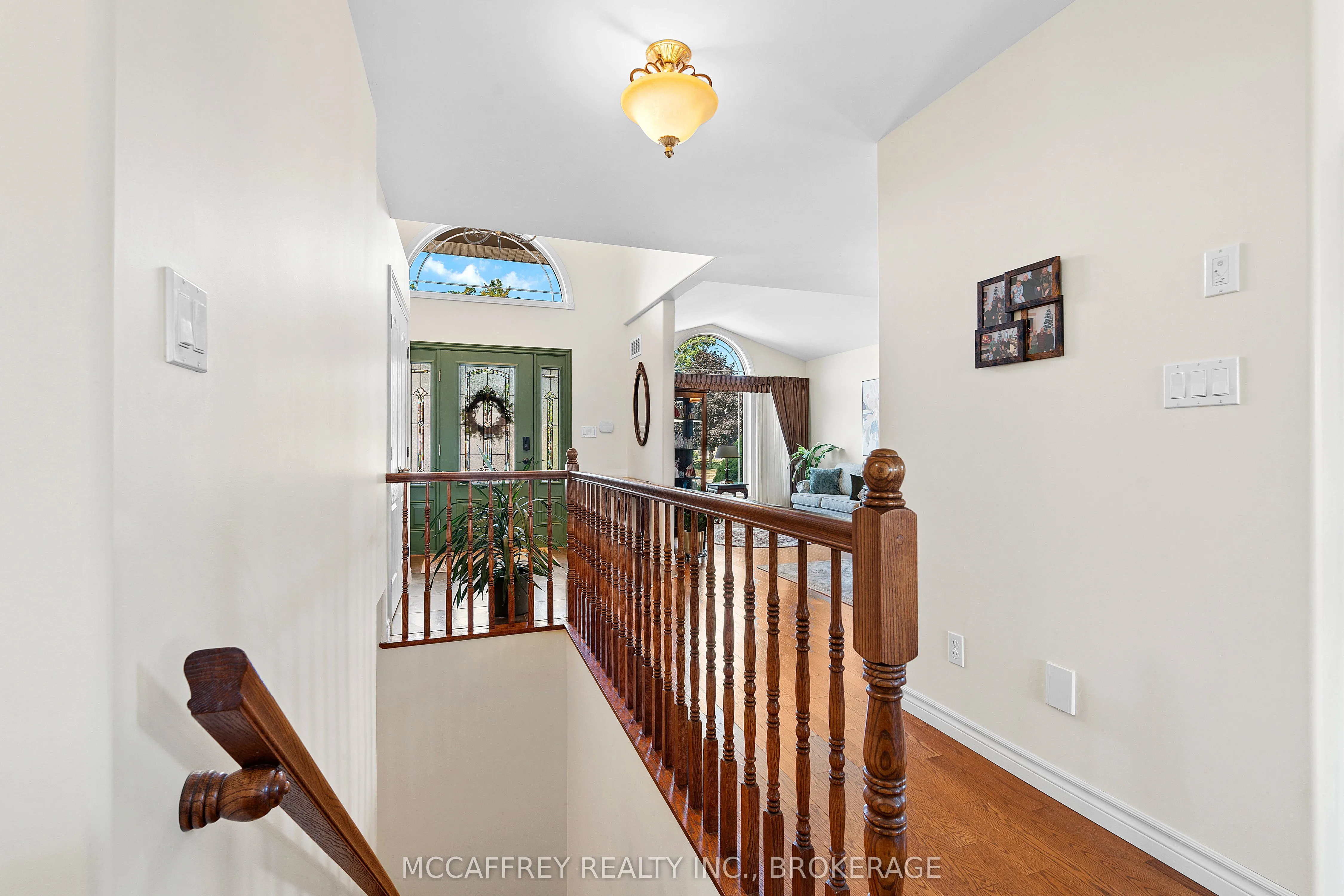 27 Ashwood Crescent