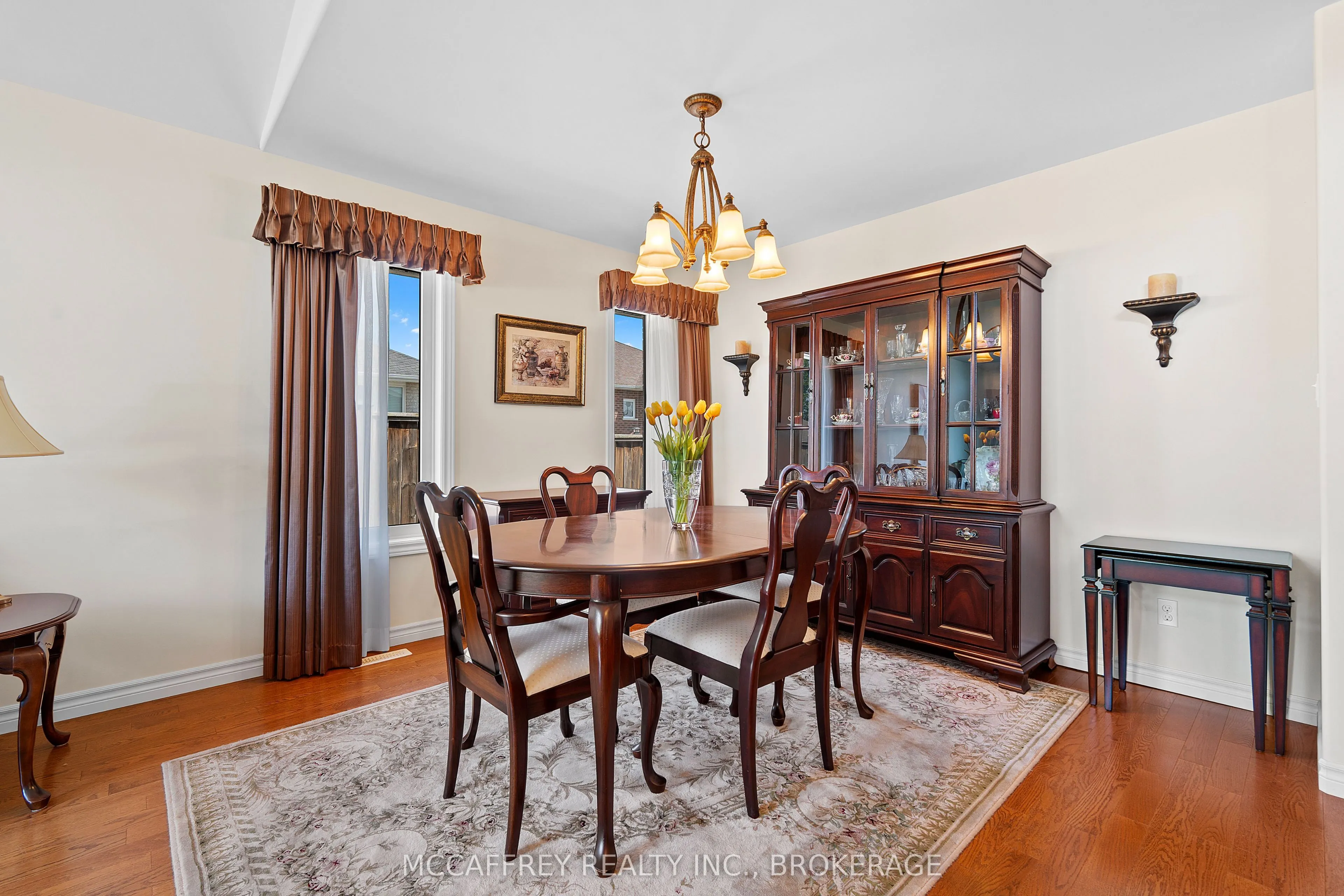27 Ashwood Crescent