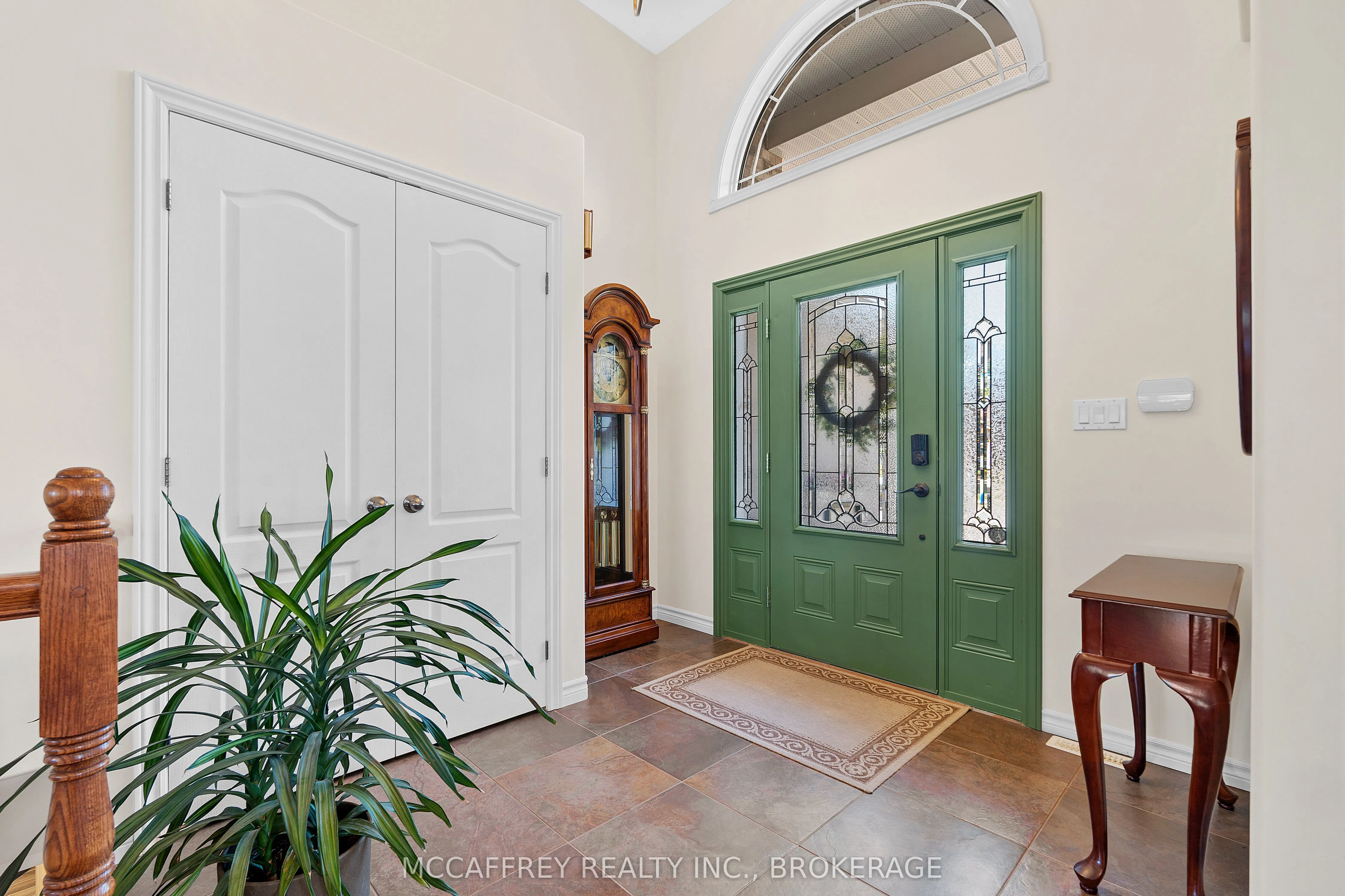 27 Ashwood Crescent