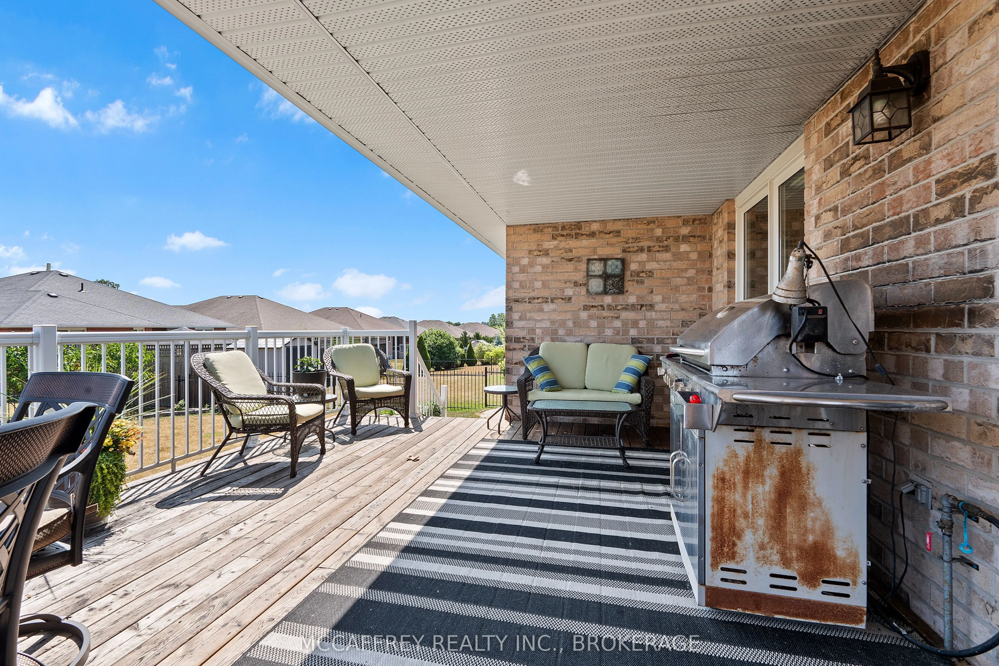 27 Ashwood Crescent