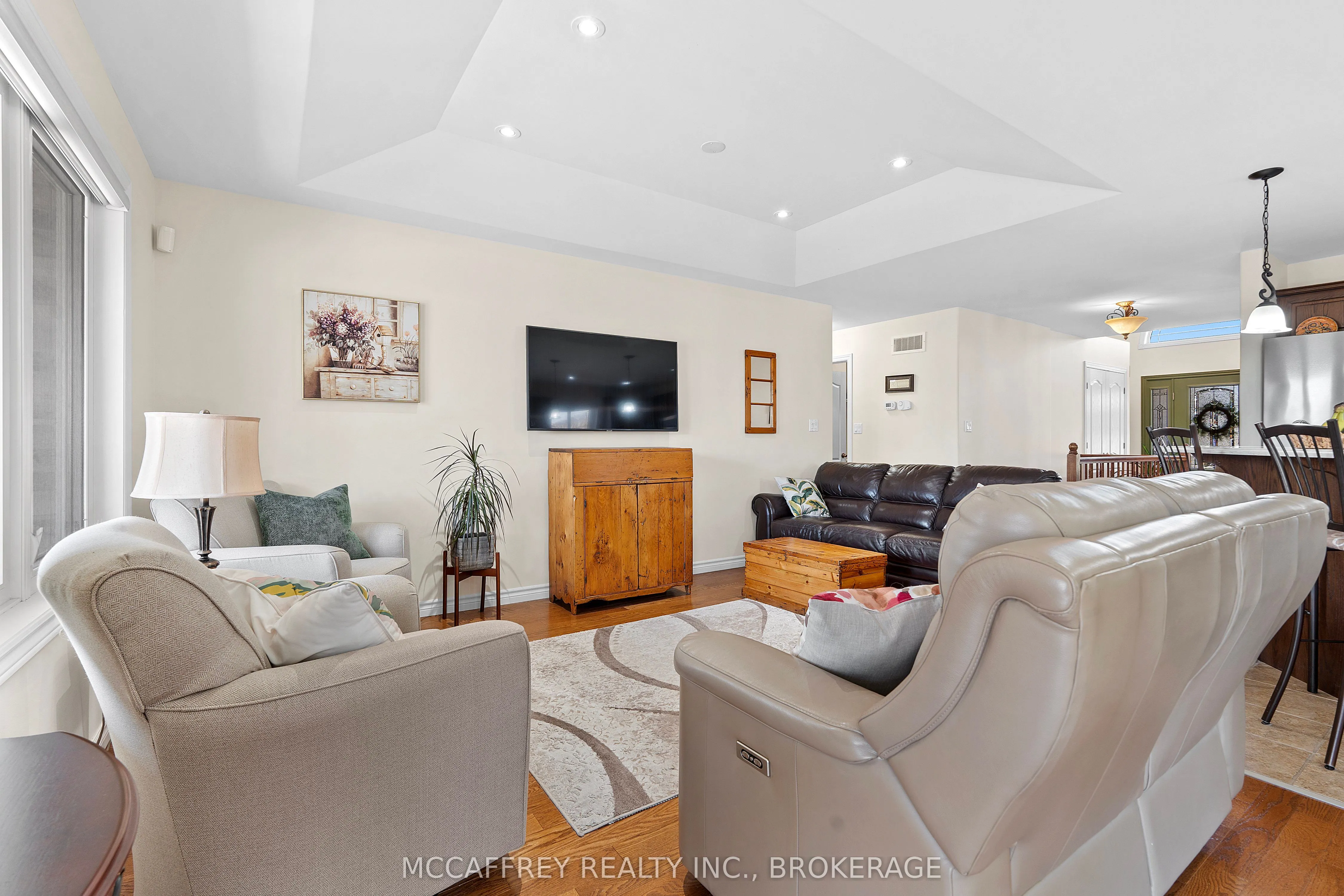 27 Ashwood Crescent