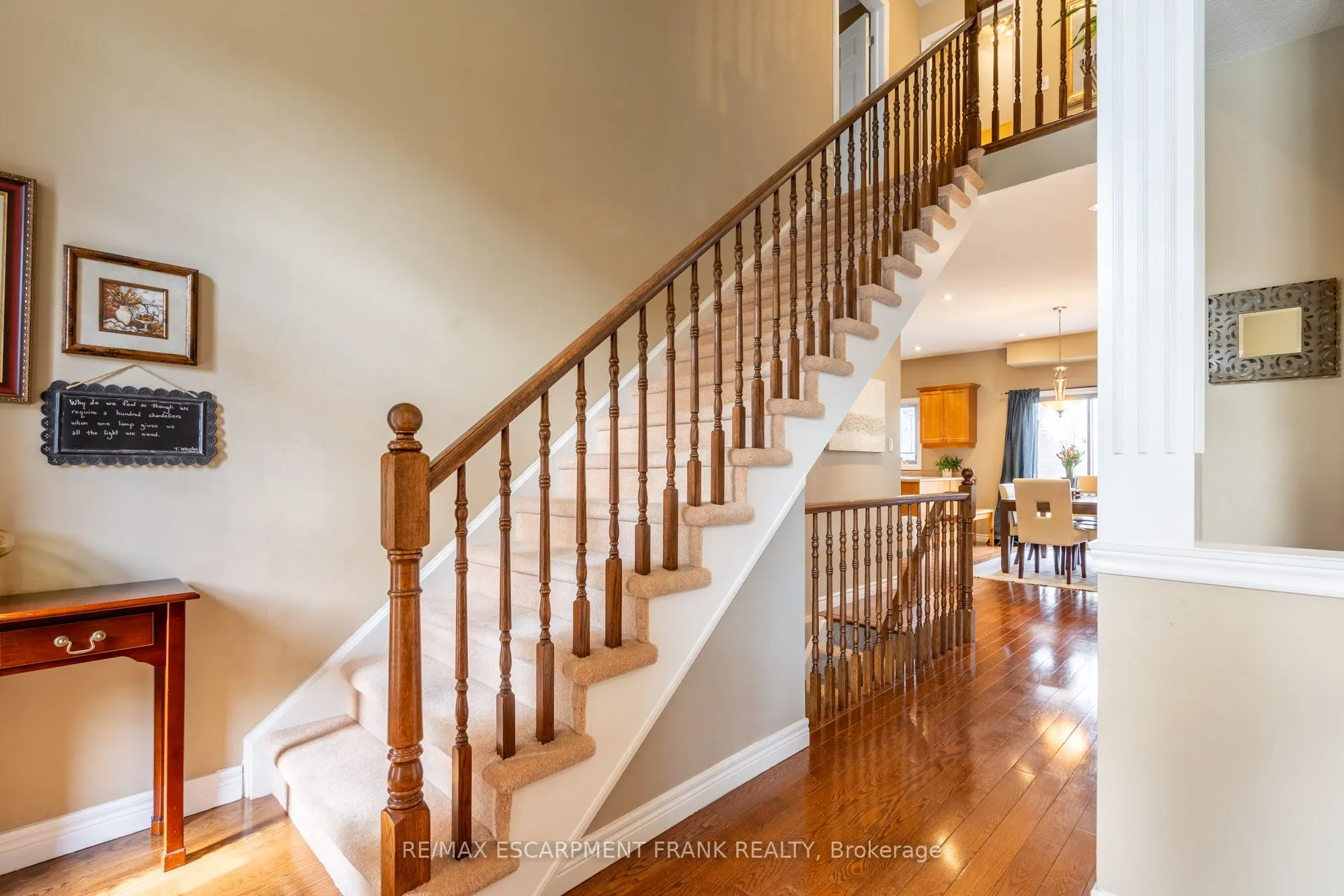 195 WILSON Street W, #6