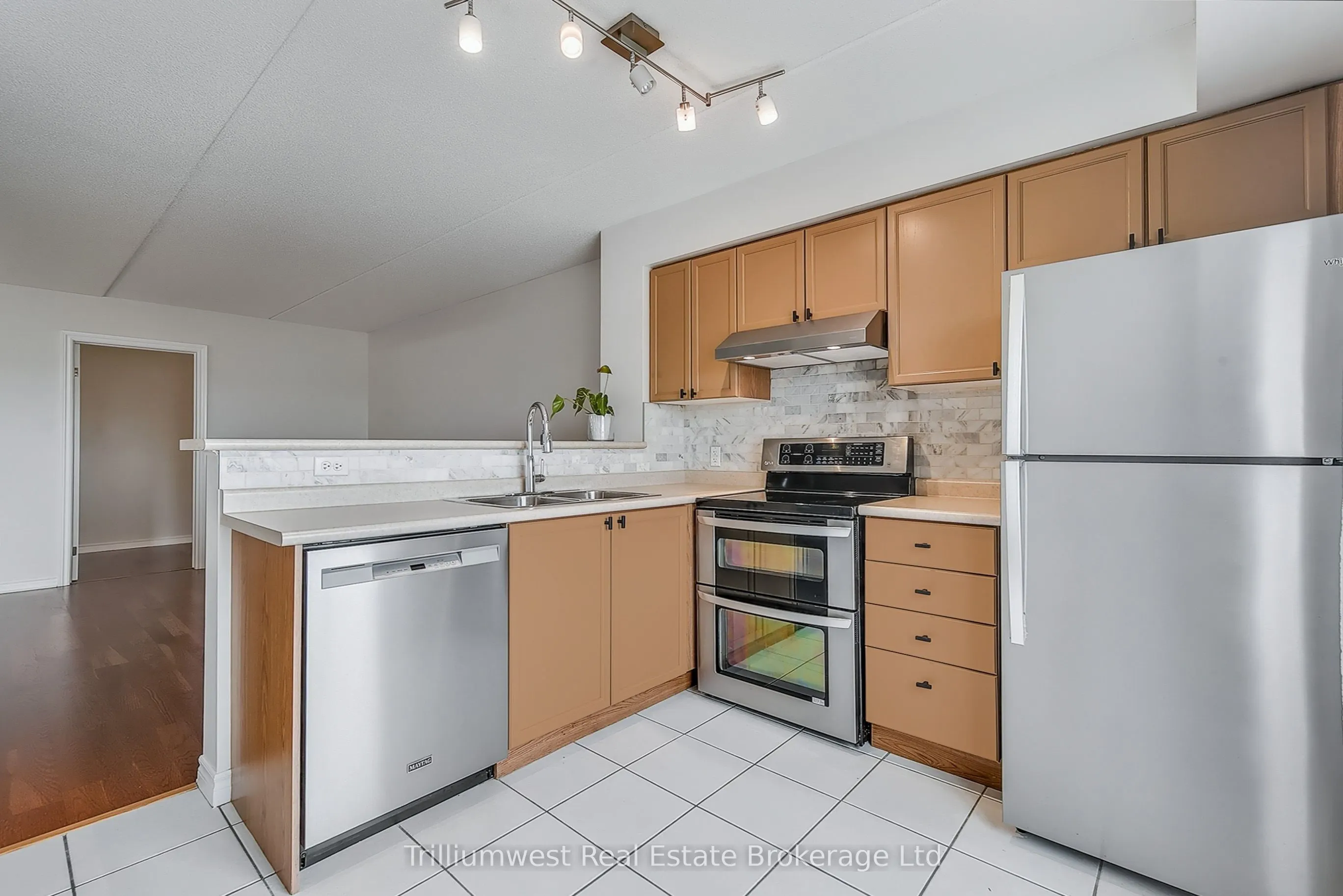 415 Grange Road, #310