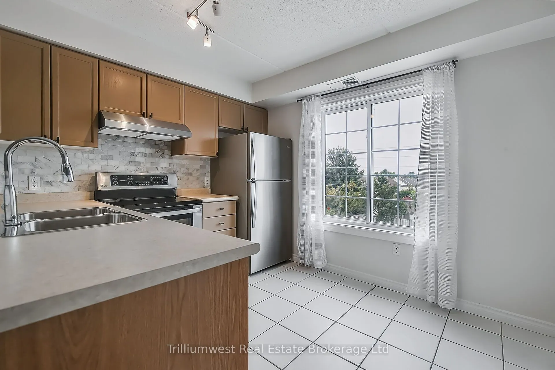415 Grange Road, #310