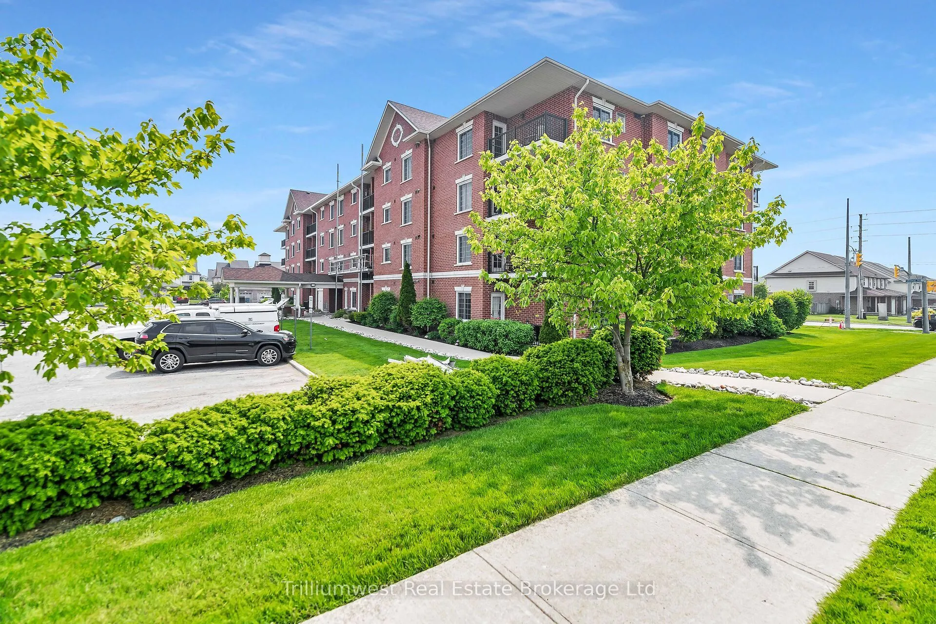 415 Grange Road, #310