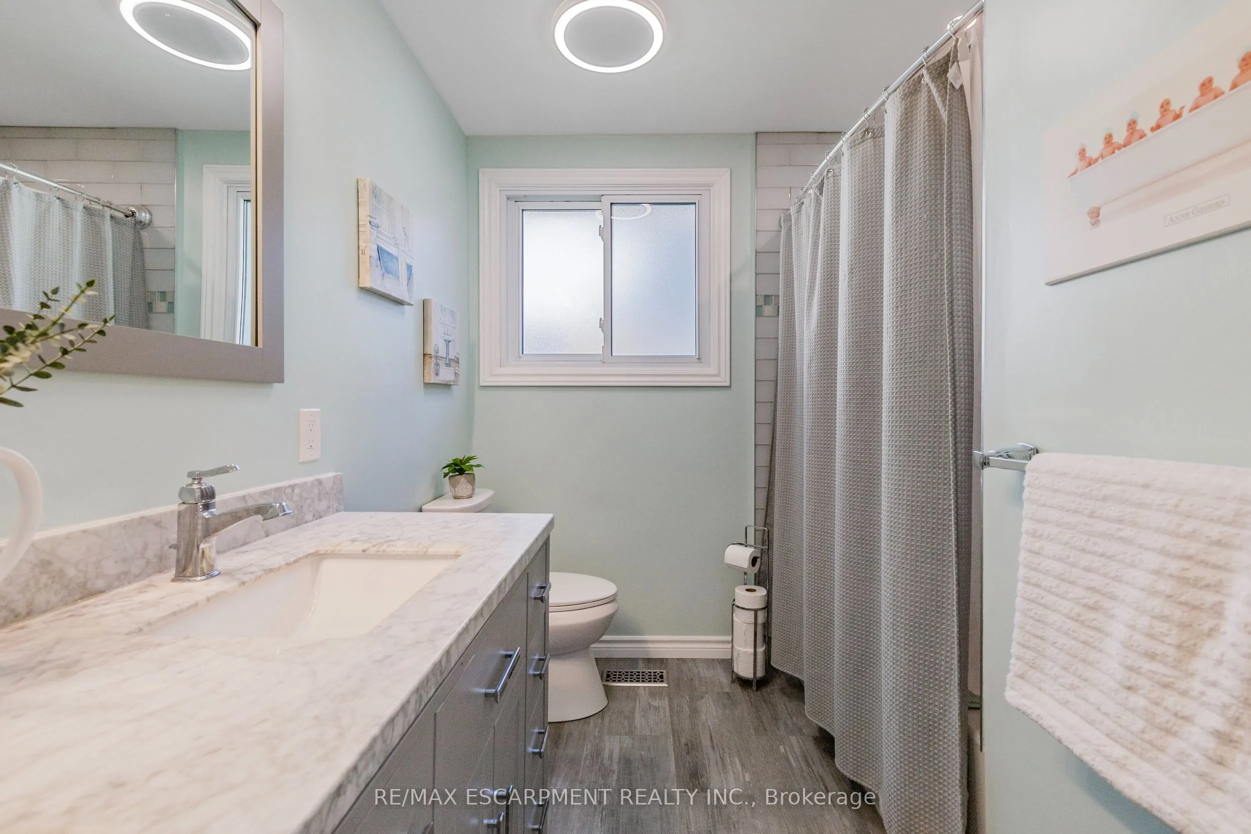 37 Glenvale Drive