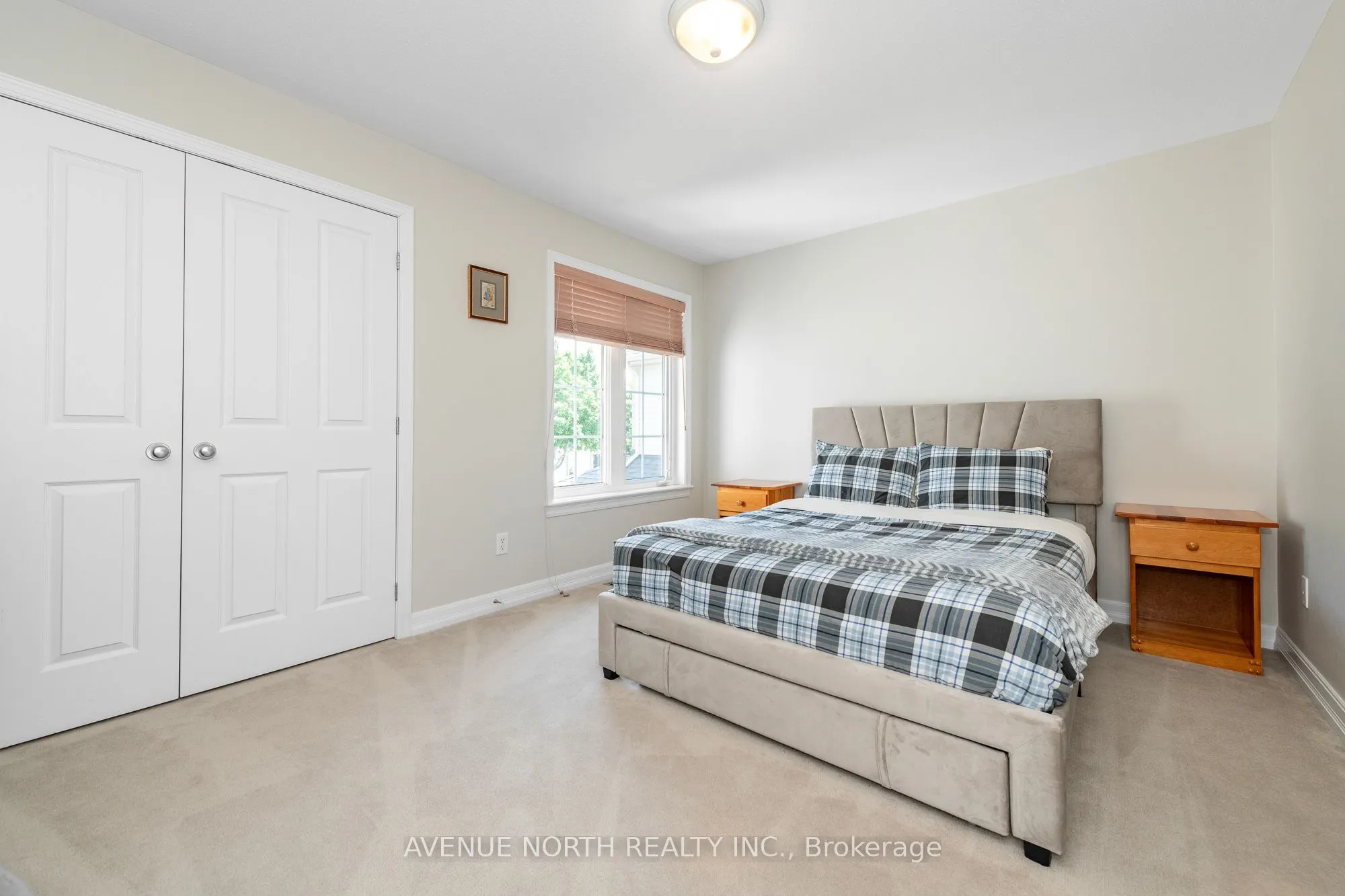 7 Calderwood Way