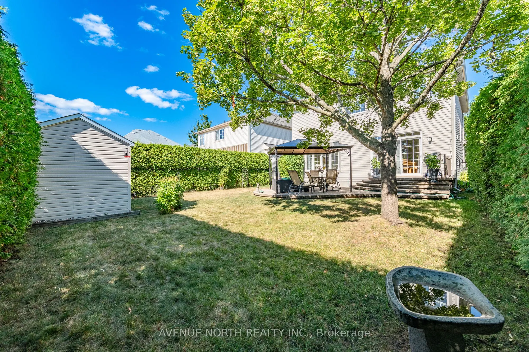 7 Calderwood Way