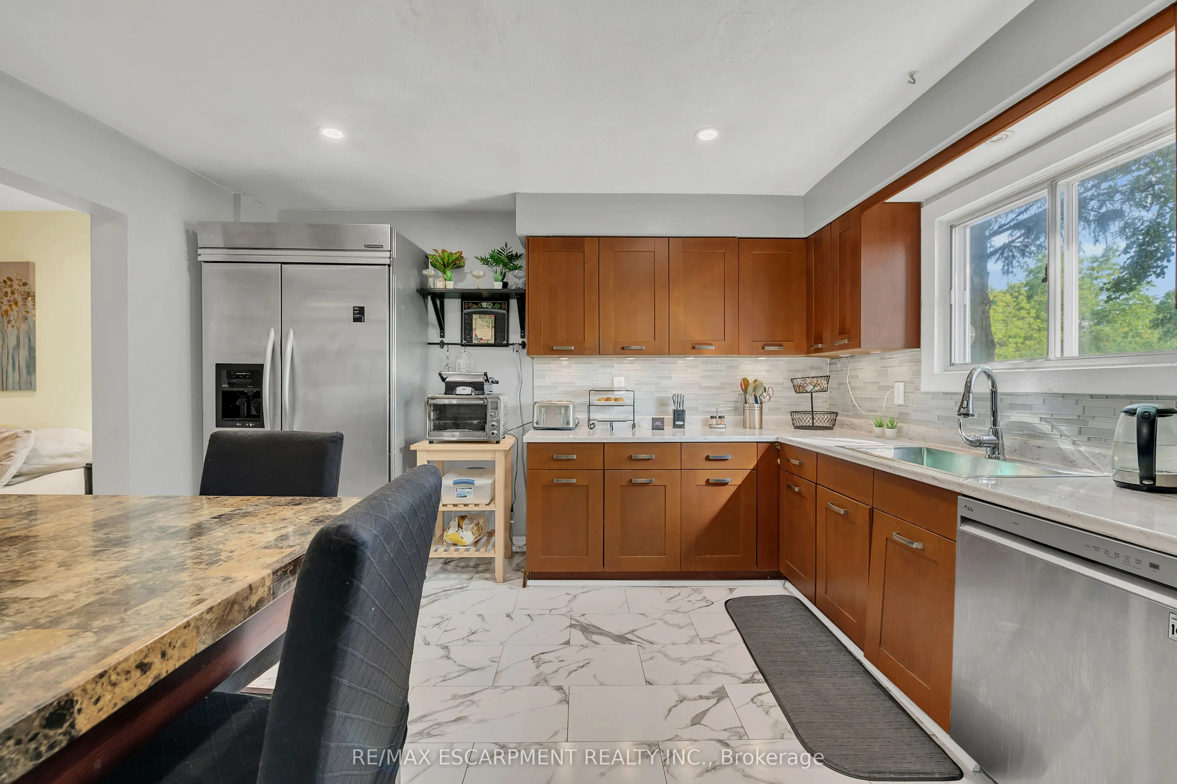 18 Riverdale Drive, #25