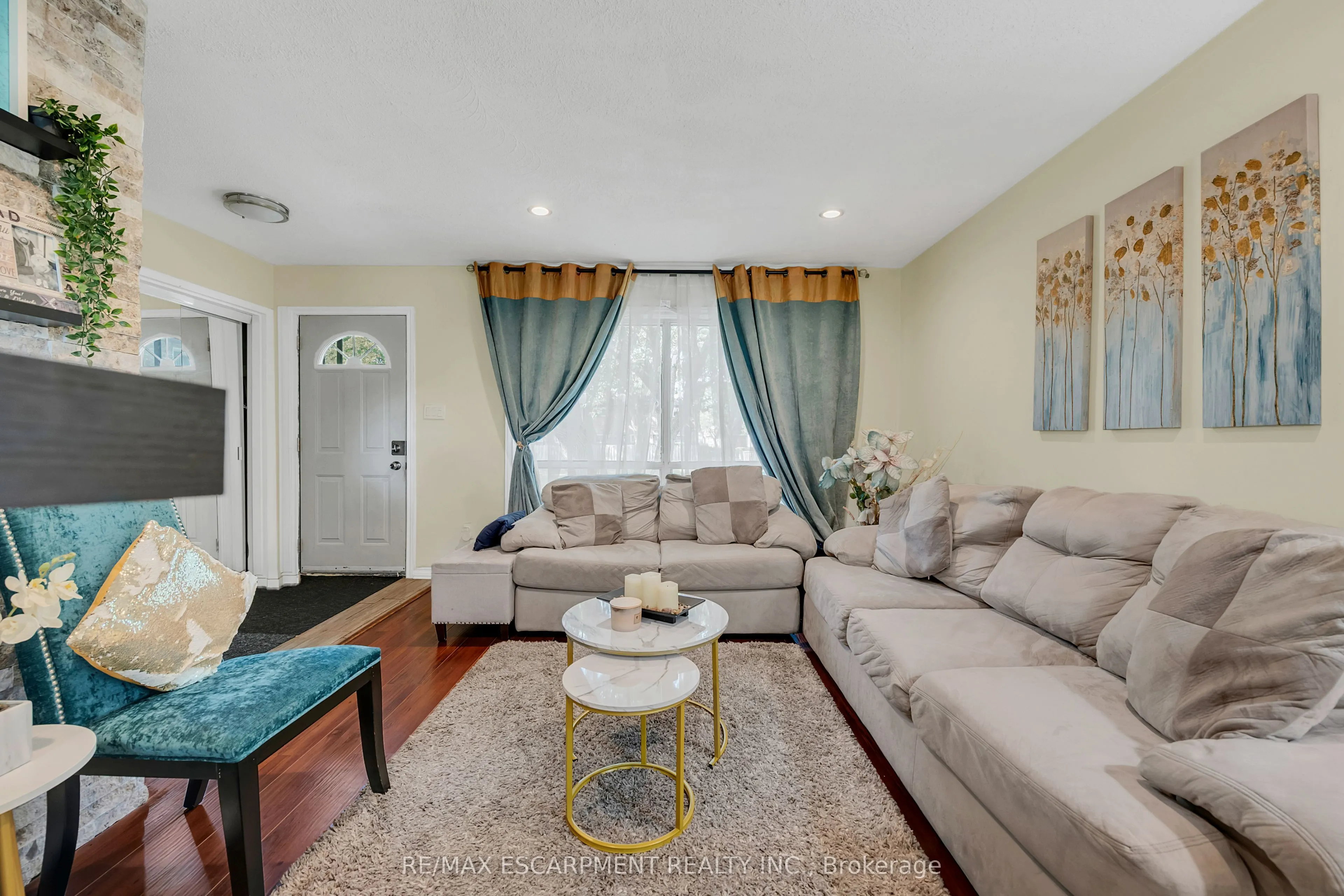18 Riverdale Drive, #25