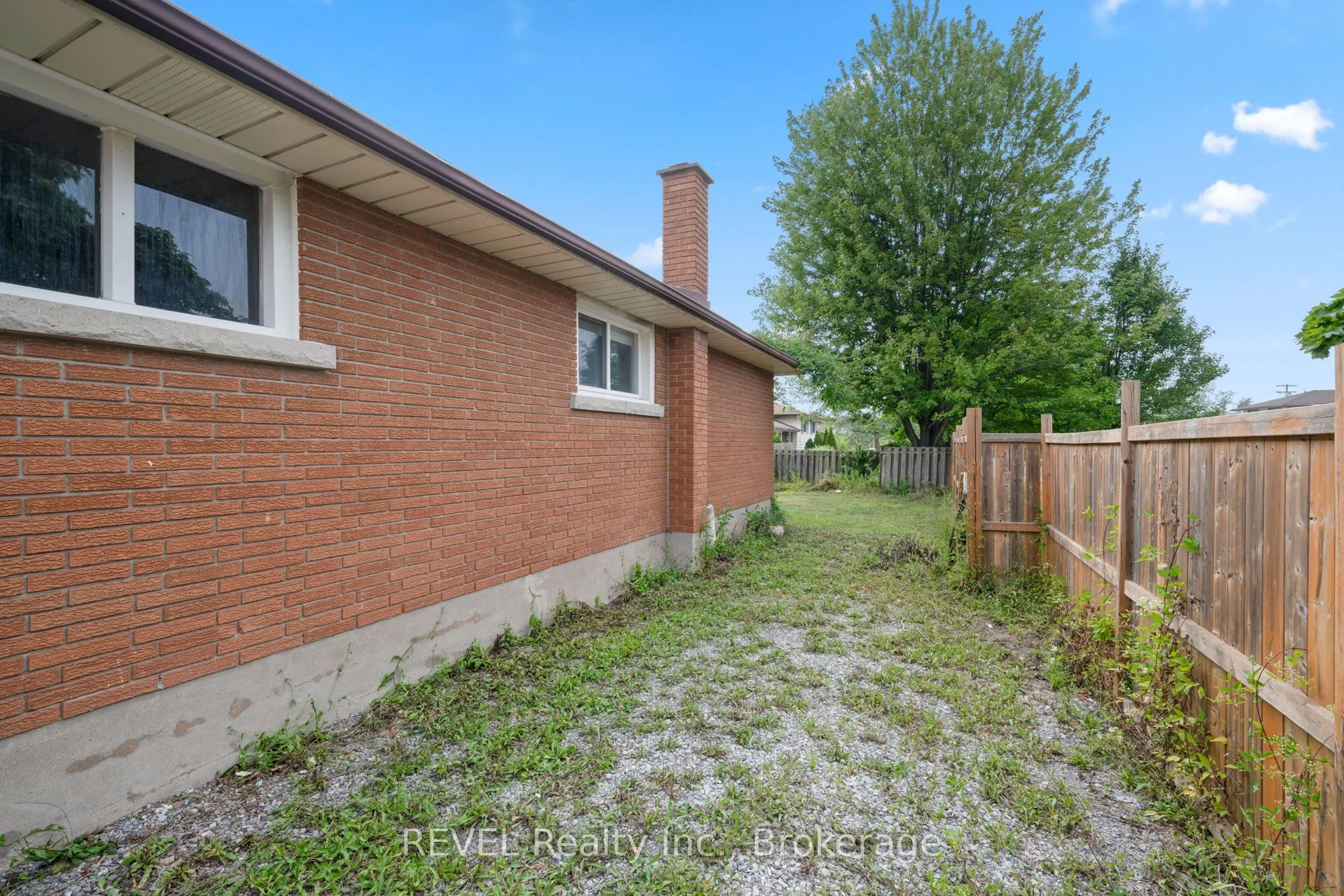 167 Wellington Street