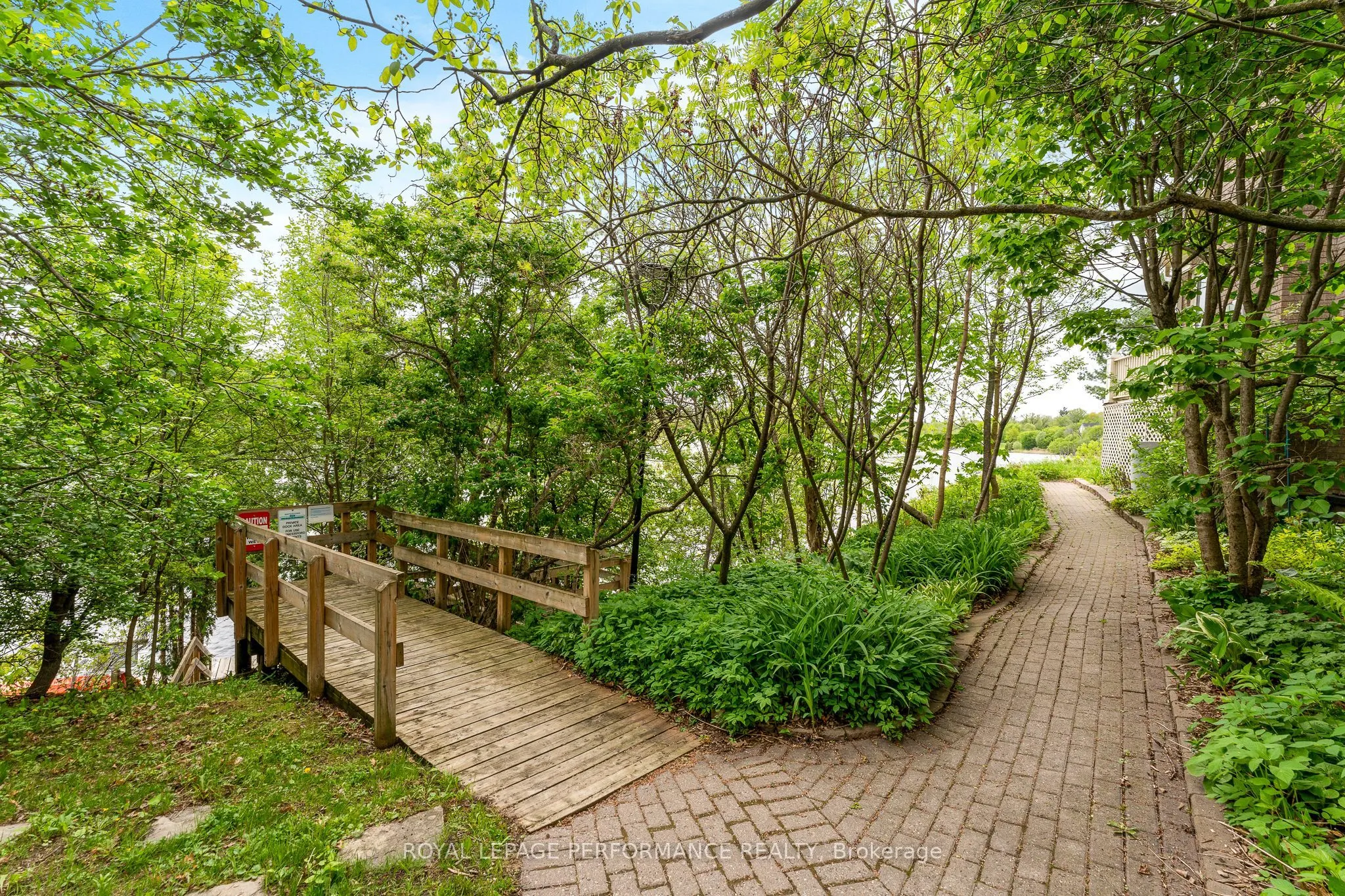 13 Waterford Way, #52