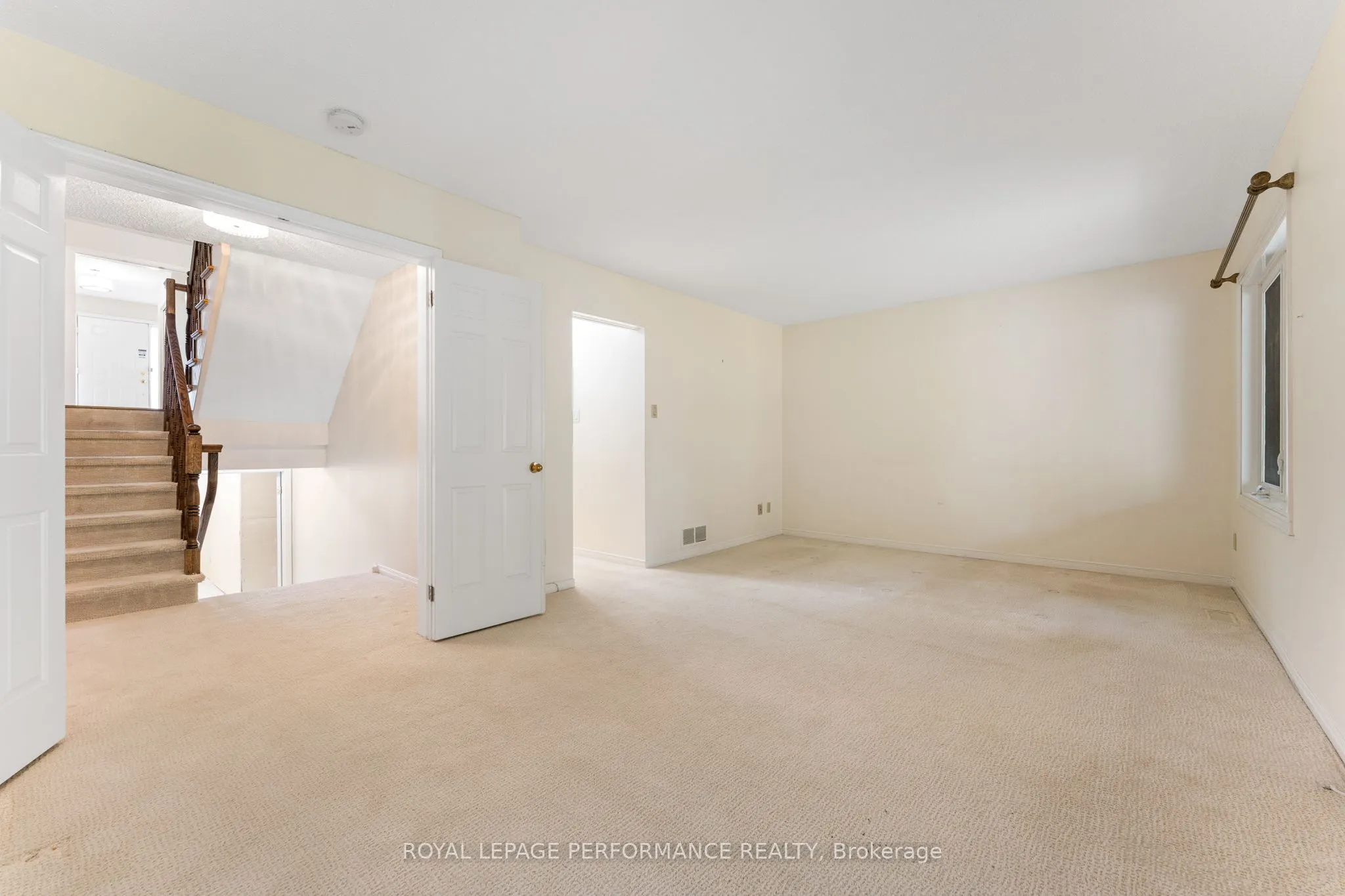 13 Waterford Way, #52