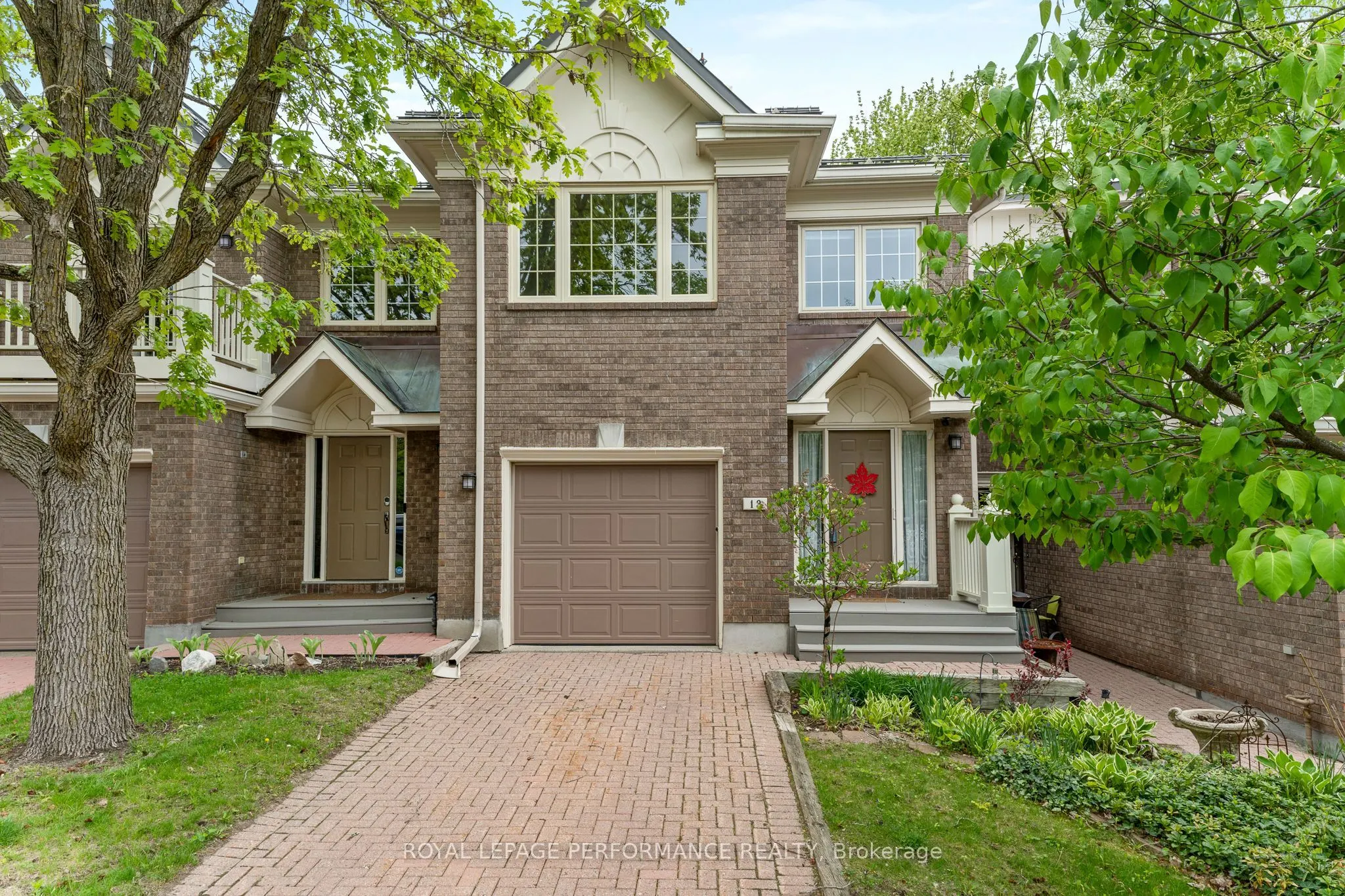 13 Waterford Way, #52