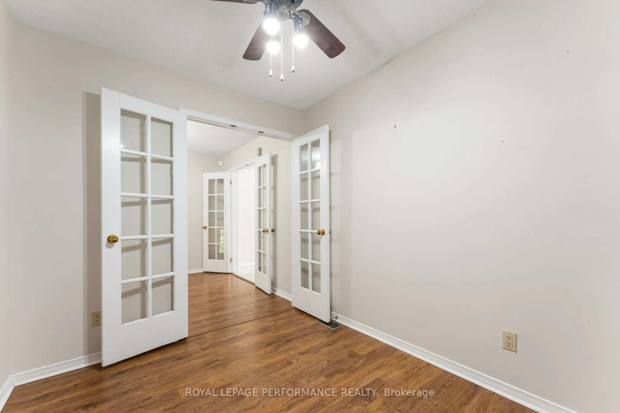 13 Waterford Way, #52