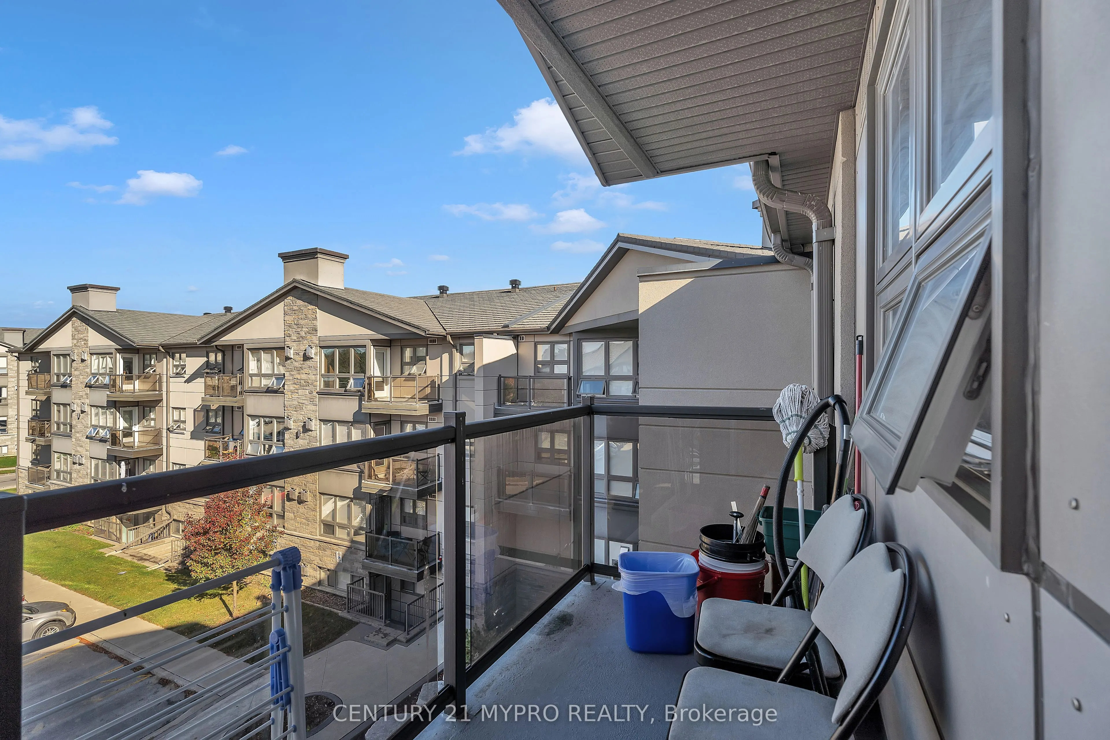 1 Jacksway Crescent, #410