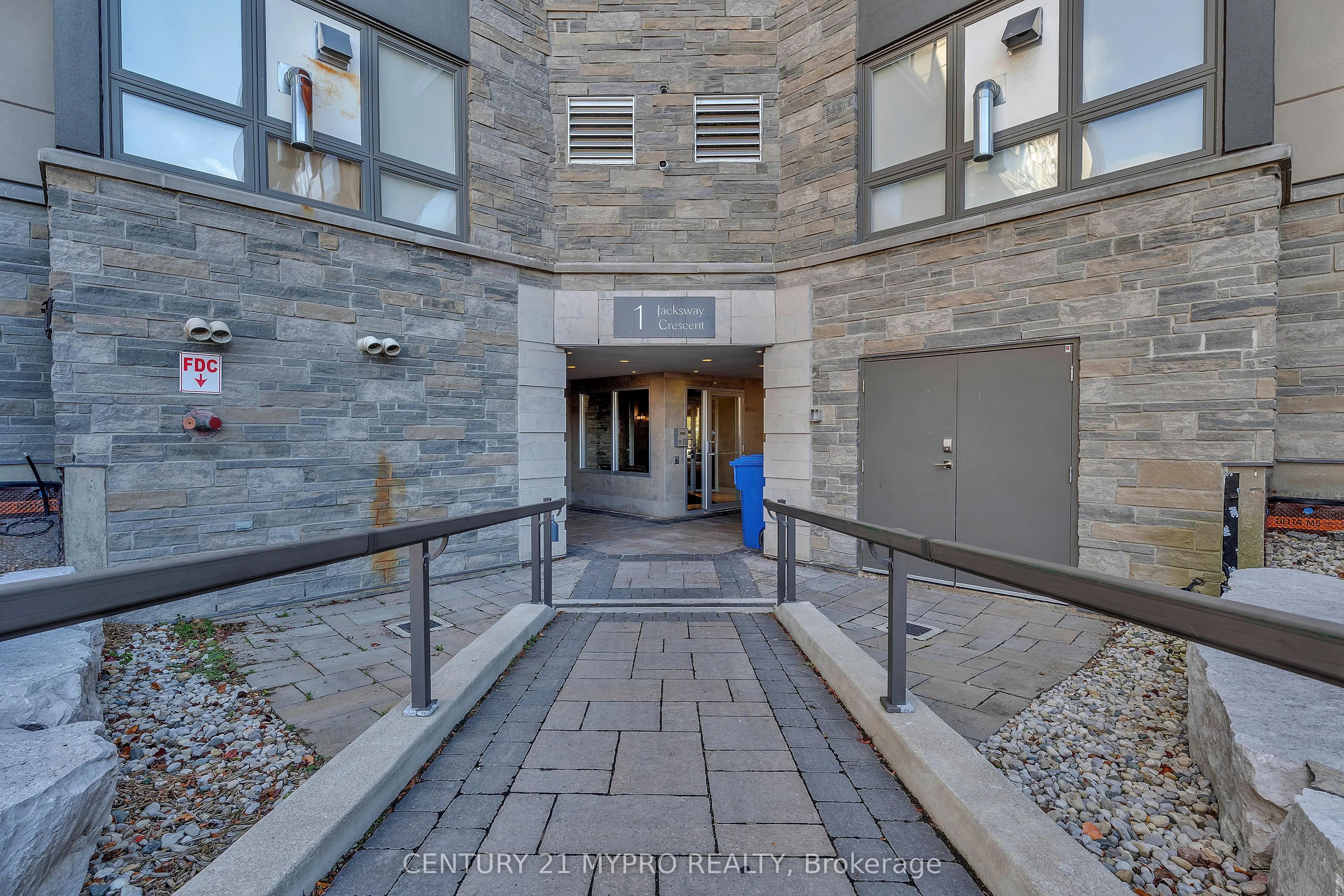 1 Jacksway Crescent, #410