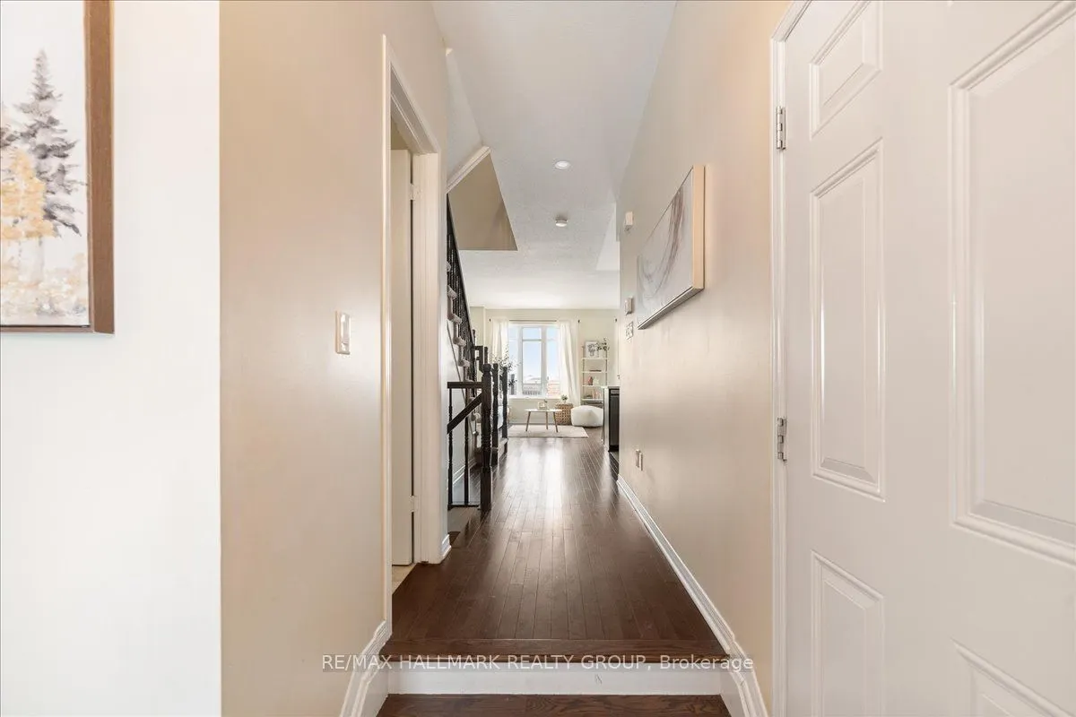 1780 Plainridge Crescent