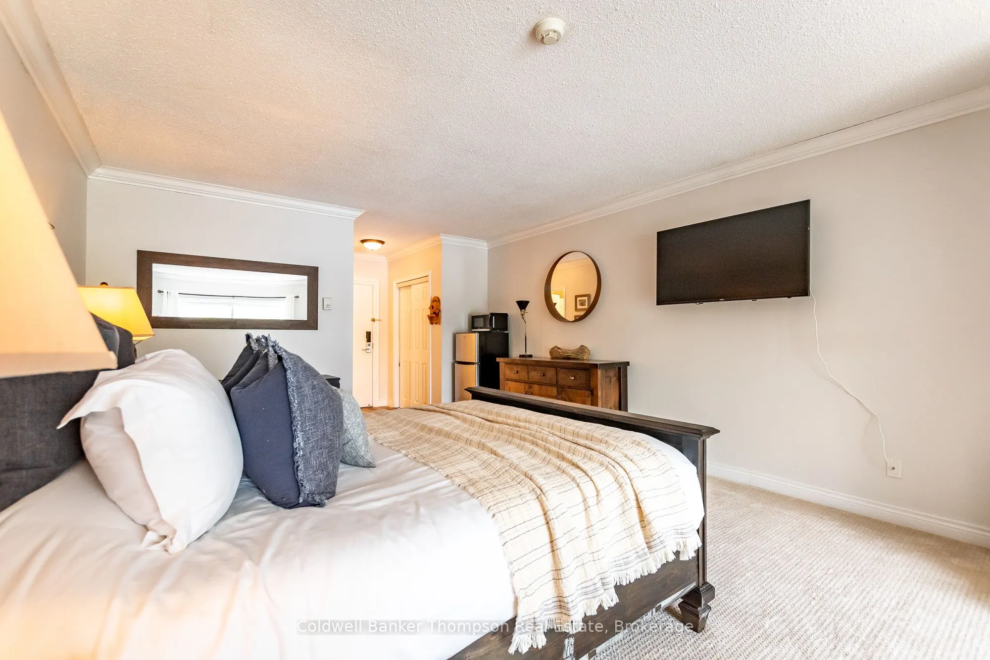 1 Deerhurst Bayshore Drive, #423